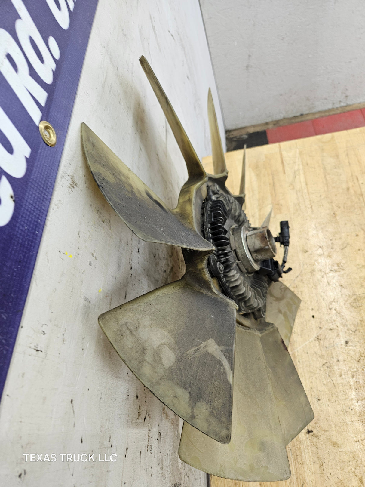 2011-2016 6.7L Power Stroke Cooling Fan & Clutch BC34-8600-CB Ford Super Duty F250 F350 F450 F550