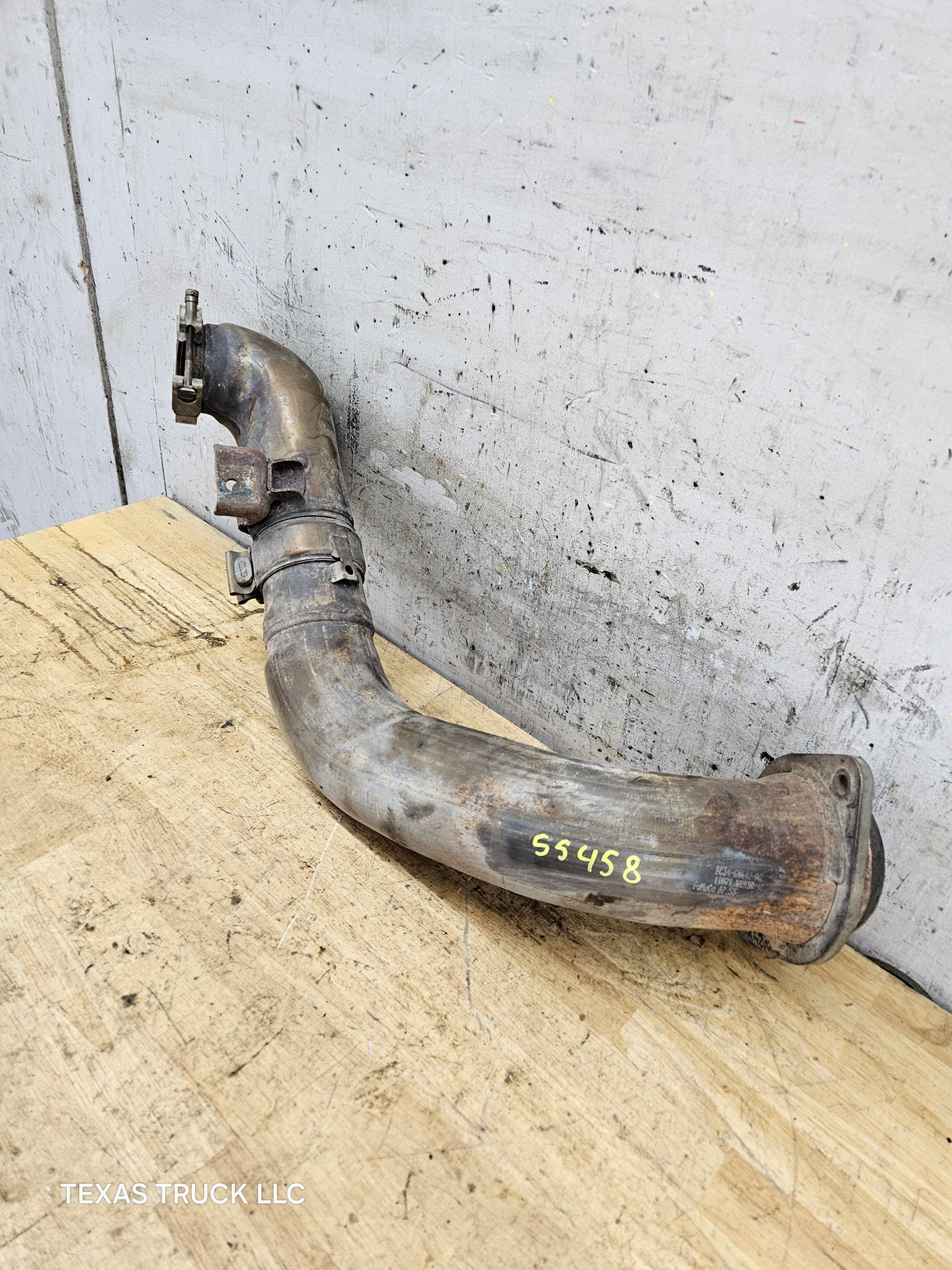 2011-2016 6.7L Power Stroke Exhaust Turbo Down Pipe BC34-6H647-AD Ford Super Duty F250 F350 Pickup