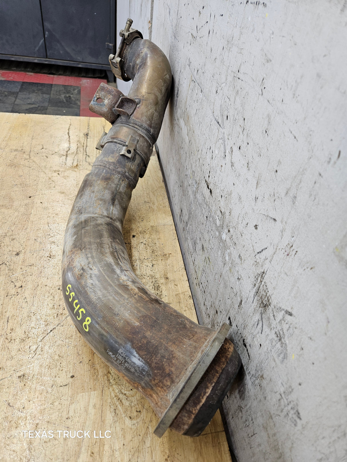 2011-2016 6.7L Power Stroke Exhaust Turbo Down Pipe BC34-6H647-AD Ford Super Duty F250 F350 Pickup