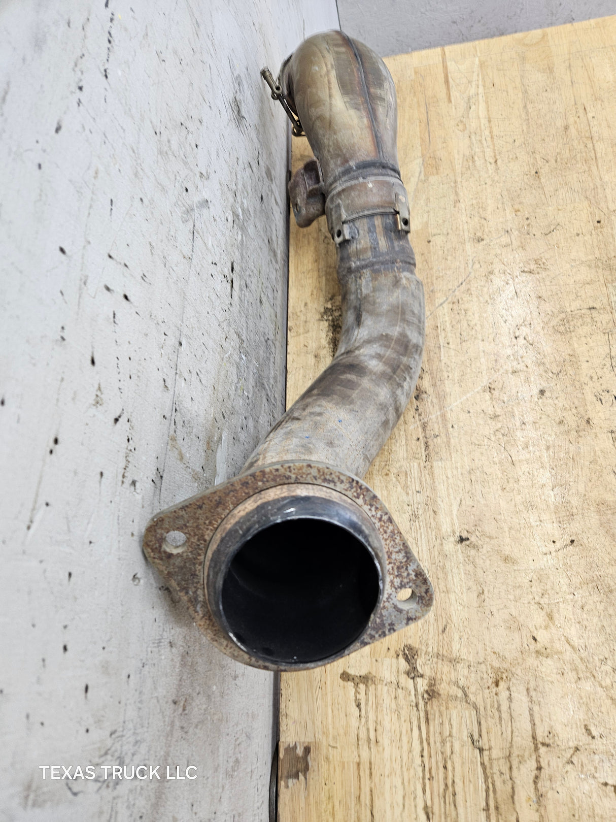 2011-2016 6.7L Power Stroke Exhaust Turbo Down Pipe BC34-6H647-AD Ford Super Duty F250 F350 Pickup