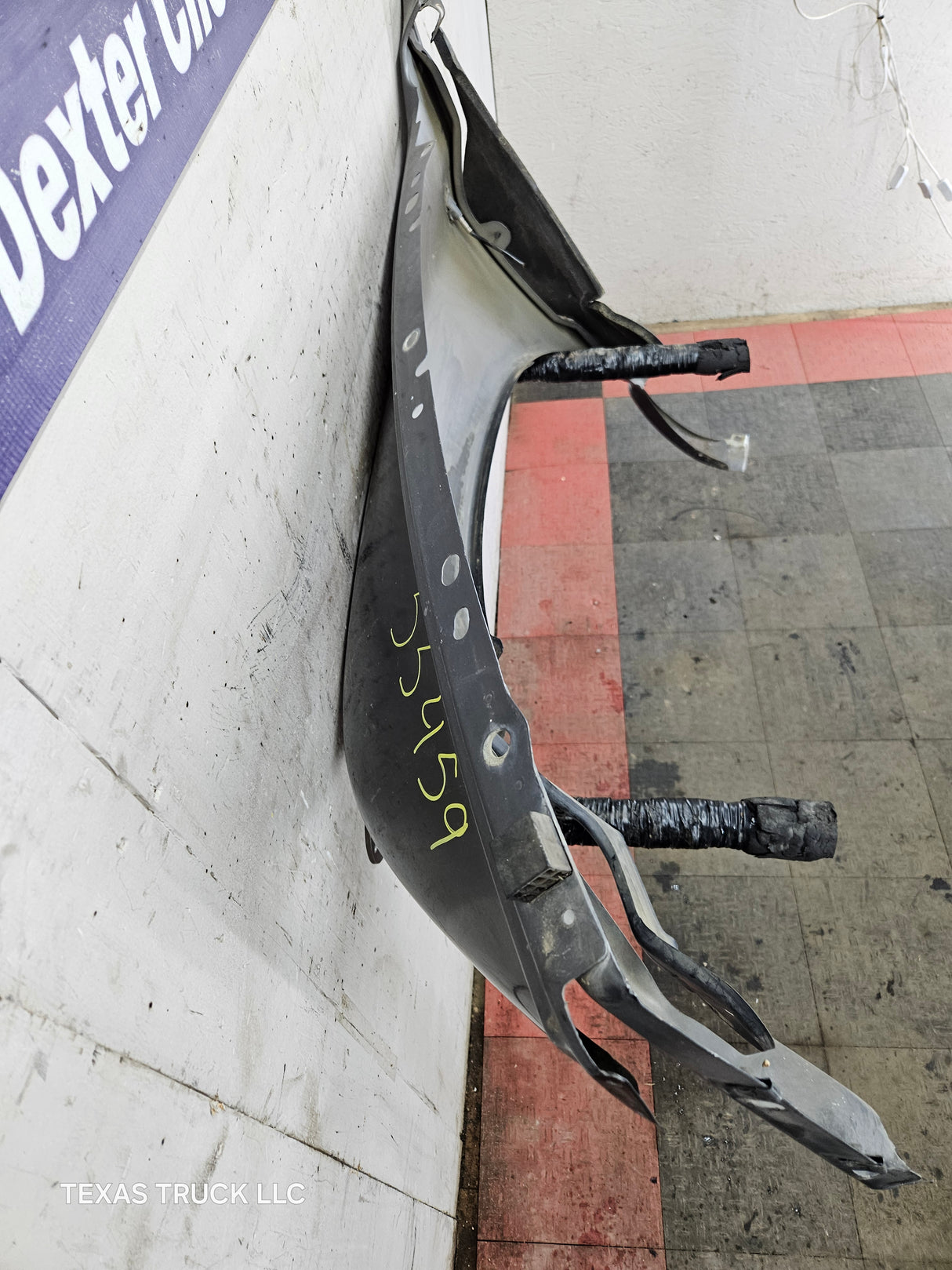 2003-2005 Dodge Ram 3rd Gen 1500 2500 3500 RH Passenger Side Fender