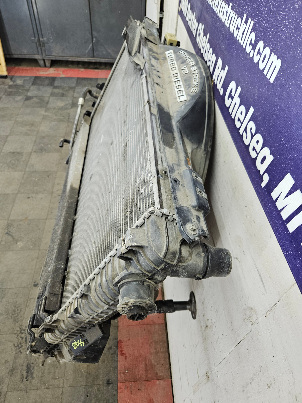 2008-2010 6.4L Power Stroke Radiator Cooling Pack Ford Super Duty F250 F350 F450 F550