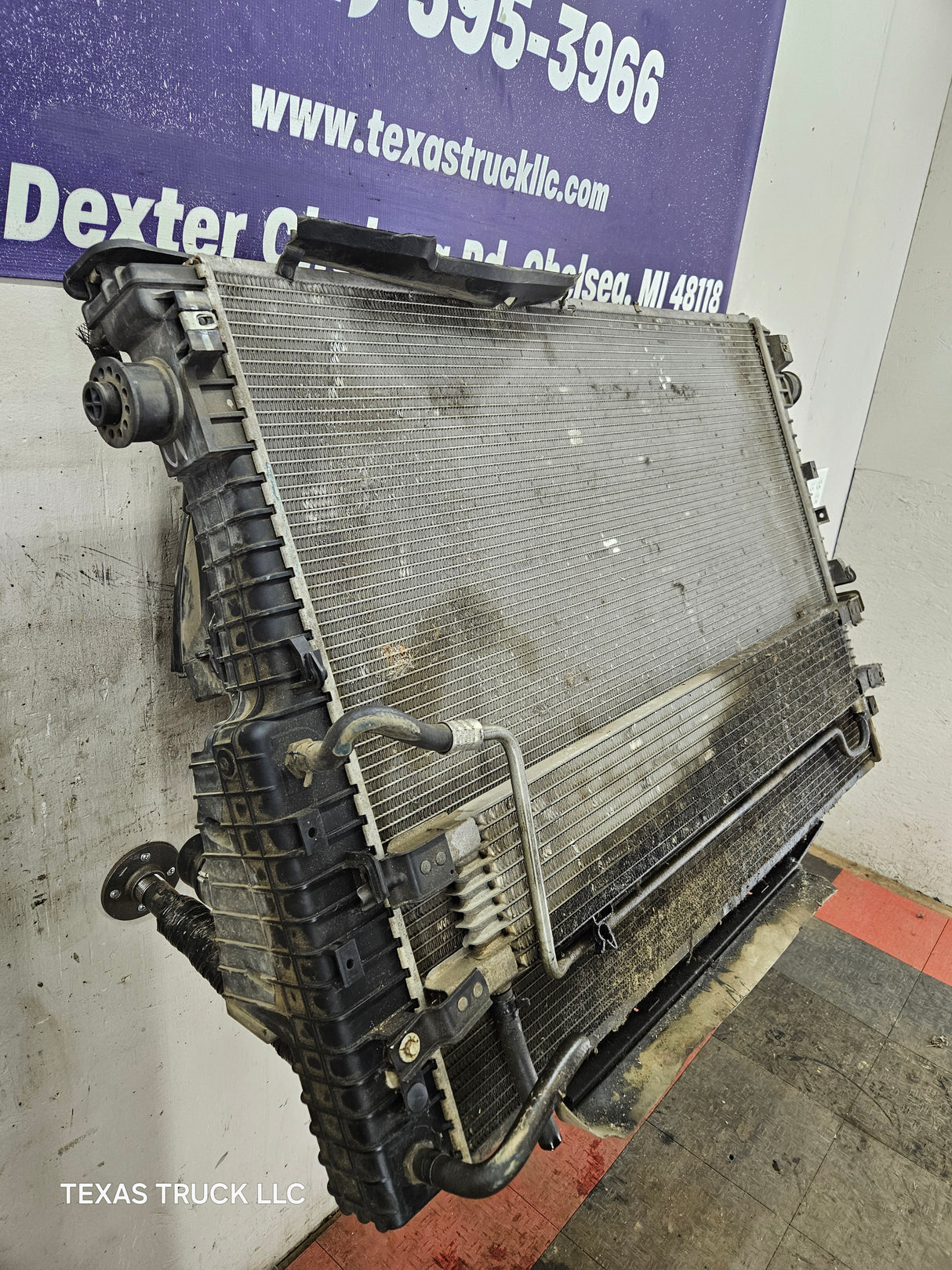 2008-2010 6.4L Power Stroke Radiator Cooling Pack Ford Super Duty F250 F350 F450 F550