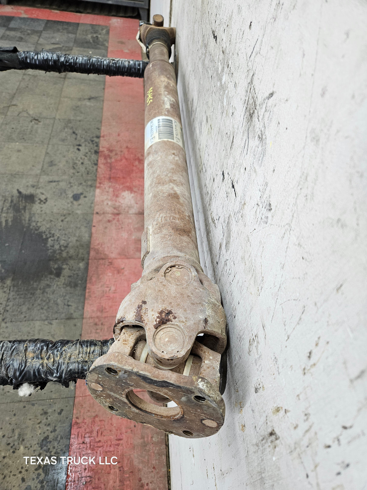 2011-2016 Ford F250 F350 F450 F550 Super Duty Front Drive Shaft BC34-4A376-EA