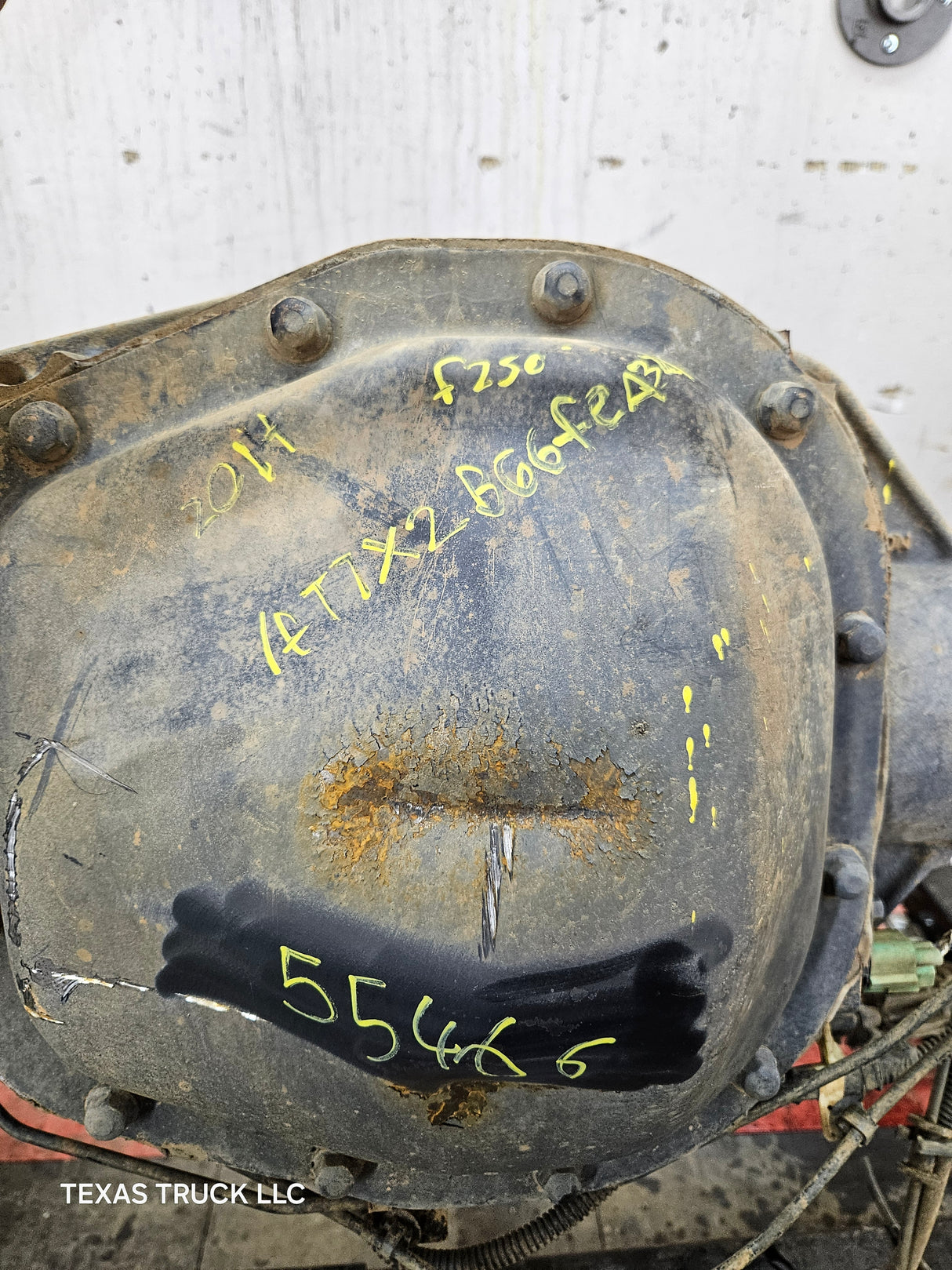 2013-2016 Ford Super Duty F250 F350 Rear Axle 3.73 Gear Ratio Rear End 97k miles