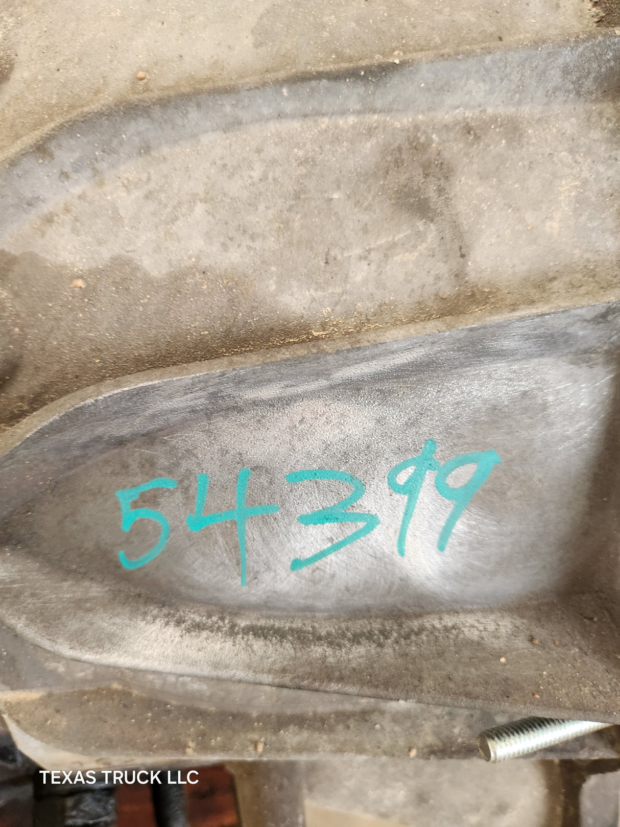 2013-2016 Ford Super Duty F250 F350 Rear Axle 3.73 Gear Ratio Rear End 97k miles