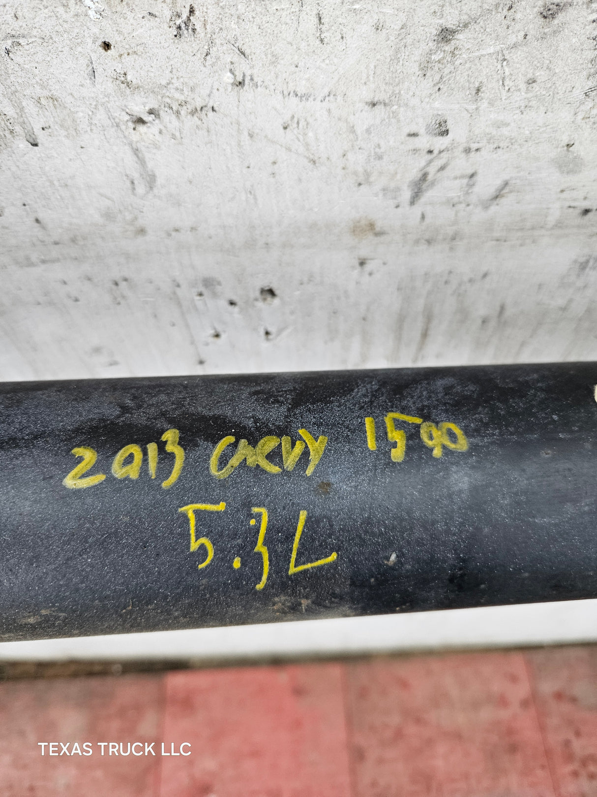 2007-2013 Chevy Silverado GMC Sierra 1500 Front Drive Shaft Propeller 22845694 OEM