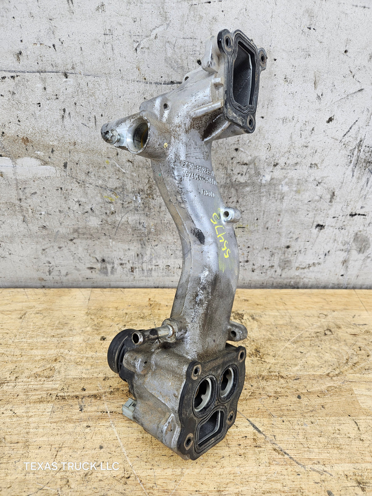 2011-2016 6.7L Power Stroke Thermostat Housing Coolant Crossover BC30-8C368-AE Ford Super Duty F250 F350