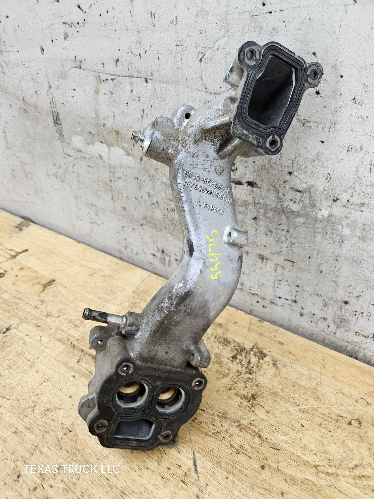 2011-2016 6.7L Power Stroke Thermostat Housing Coolant Crossover BC30-8C368-AE Ford Super Duty F250 F350