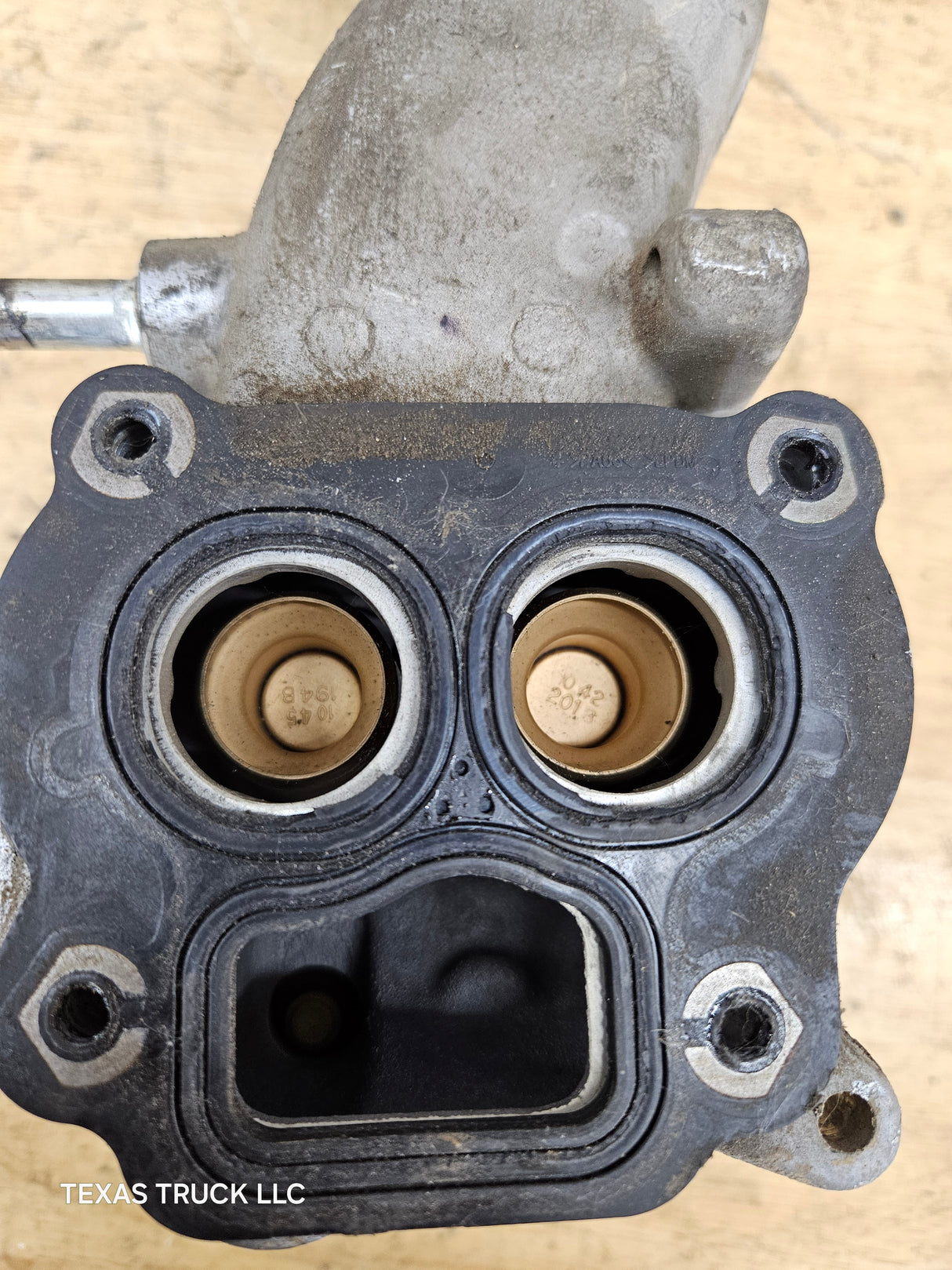 2011-2016 6.7L Power Stroke Thermostat Housing Coolant Crossover BC30-8C368-AE Ford Super Duty F250 F350