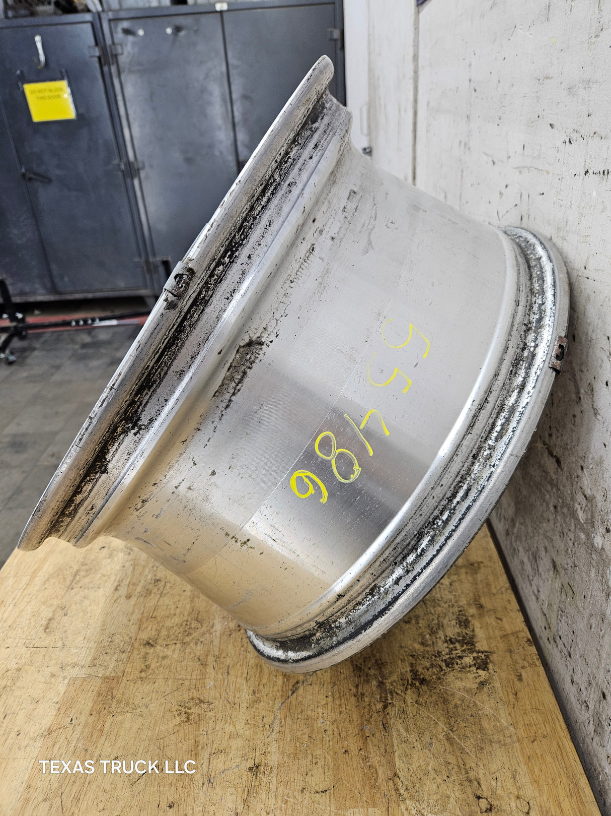 2006-2008 Dodge Ram 1500 Pickup 17'' OEM Wheel 17x8 5x5.5 Bolt pattern 2005-2011 Dodge Dakota Rim