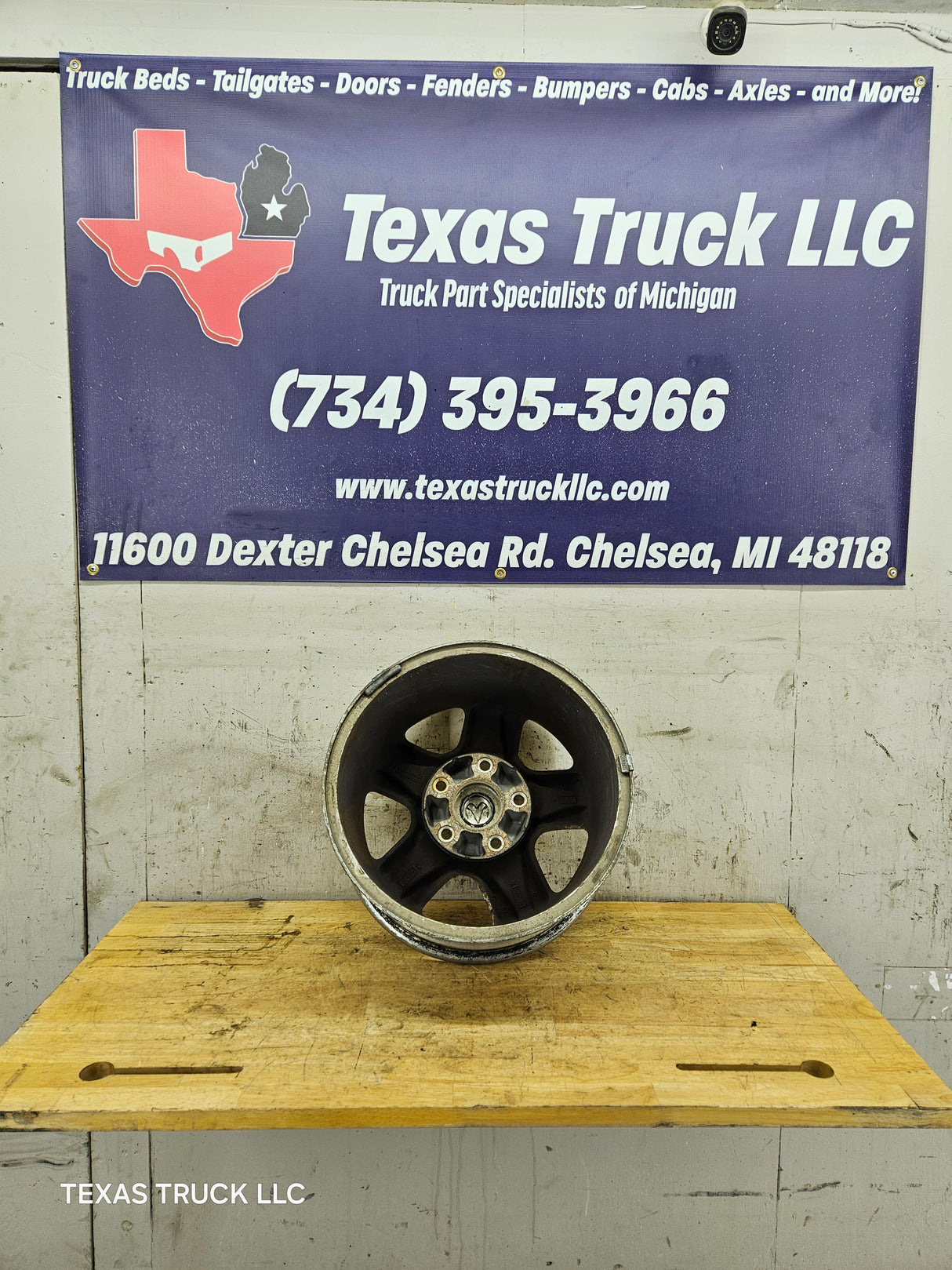 2006-2008 Dodge Ram 1500 Pickup 17'' OEM Wheel 17x8 5x5.5 Bolt pattern 2005-2011 Dodge Dakota Rim