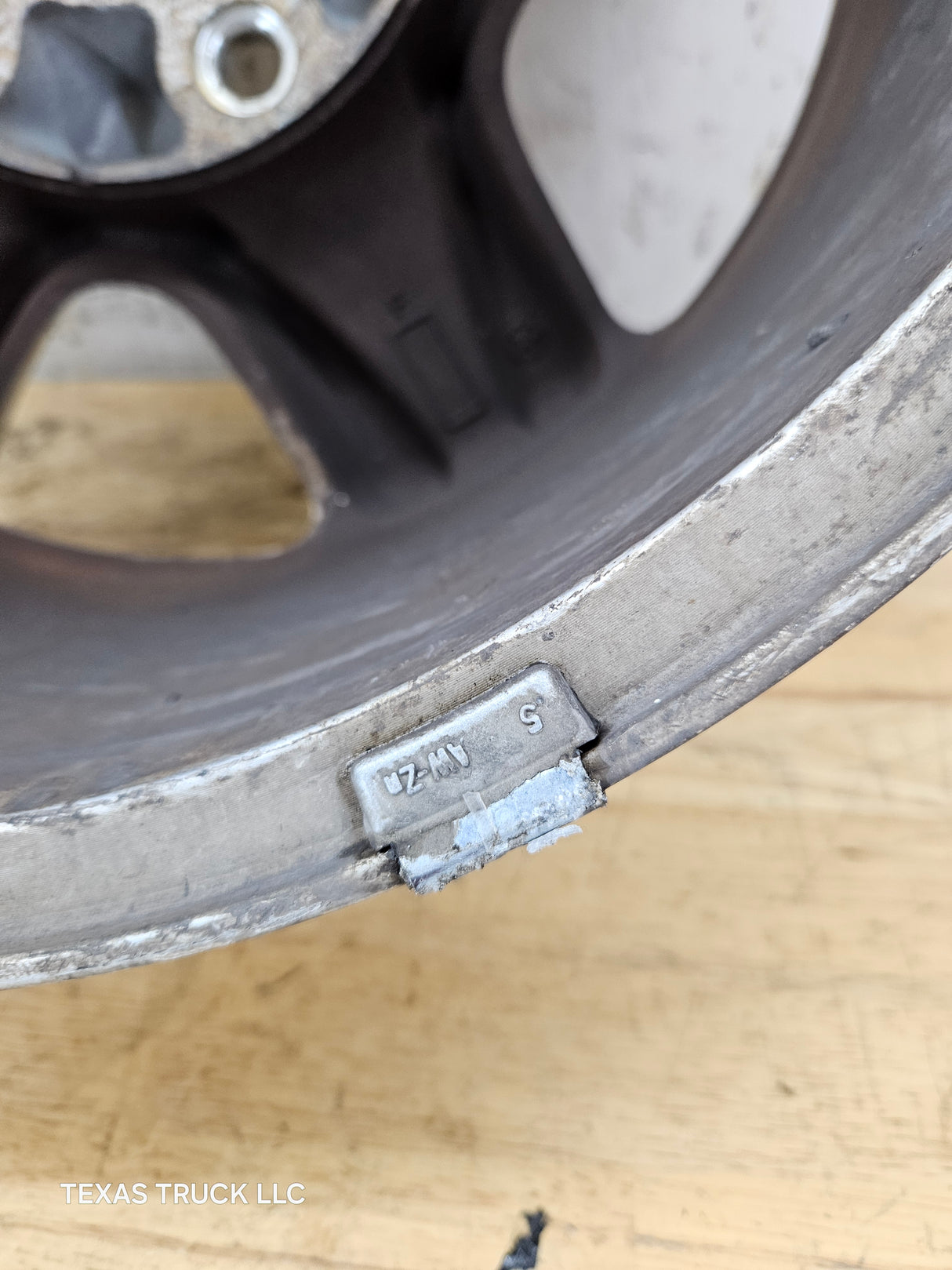 2006-2008 Dodge Ram 1500 Pickup 17'' OEM Wheel 17x8 5x5.5 Bolt pattern 2005-2011 Dodge Dakota Rim