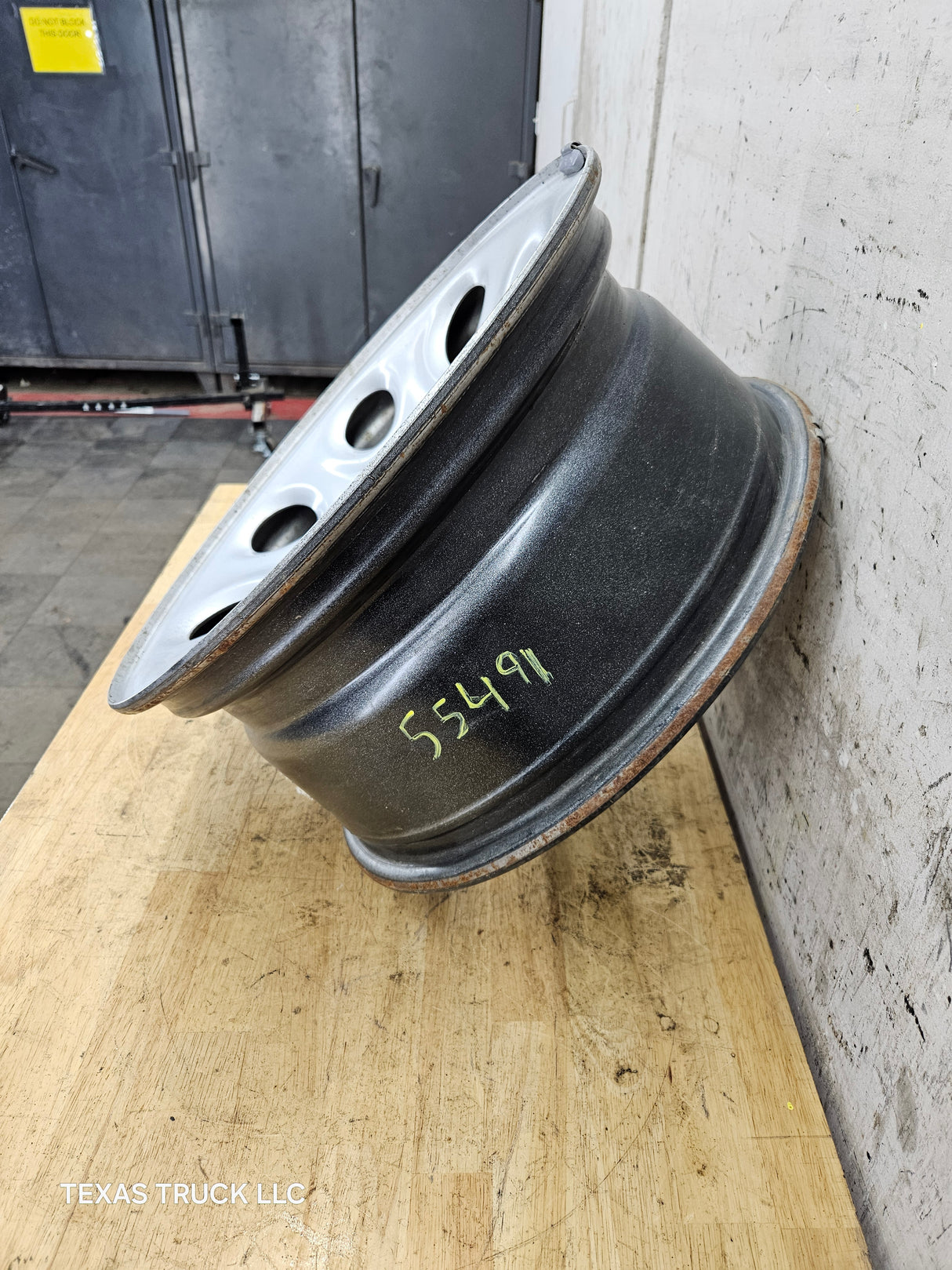 2005-2013 Chevrolet Silverado 1500 Tahoe Suburban 17" x 7 1/2" Steel Wheel 6 Lug OEM 6x5.5