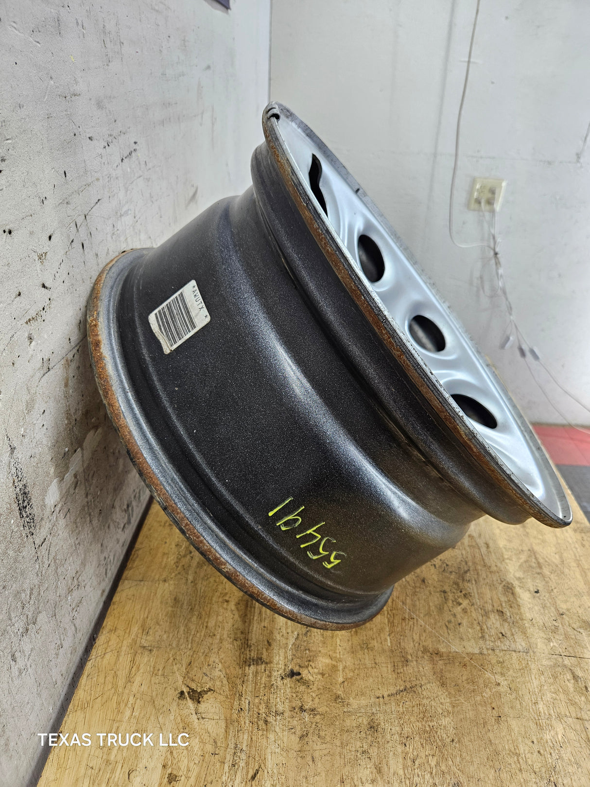 2005-2013 Chevrolet Silverado 1500 Tahoe Suburban 17" x 7 1/2" Steel Wheel 6 Lug OEM 6x5.5