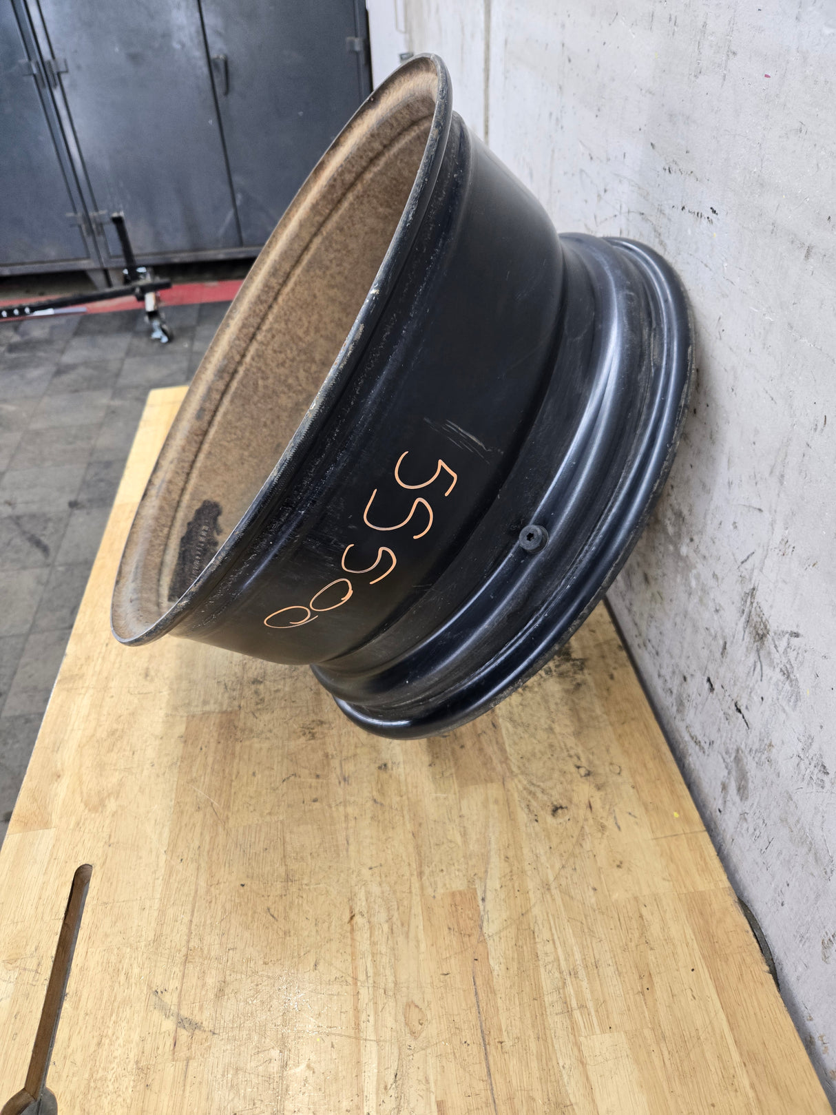 2005-2010 Ford Super Duty F250 F350 18" x 8" Steel Wheel 8x170 SRW 8C34-1015-AA