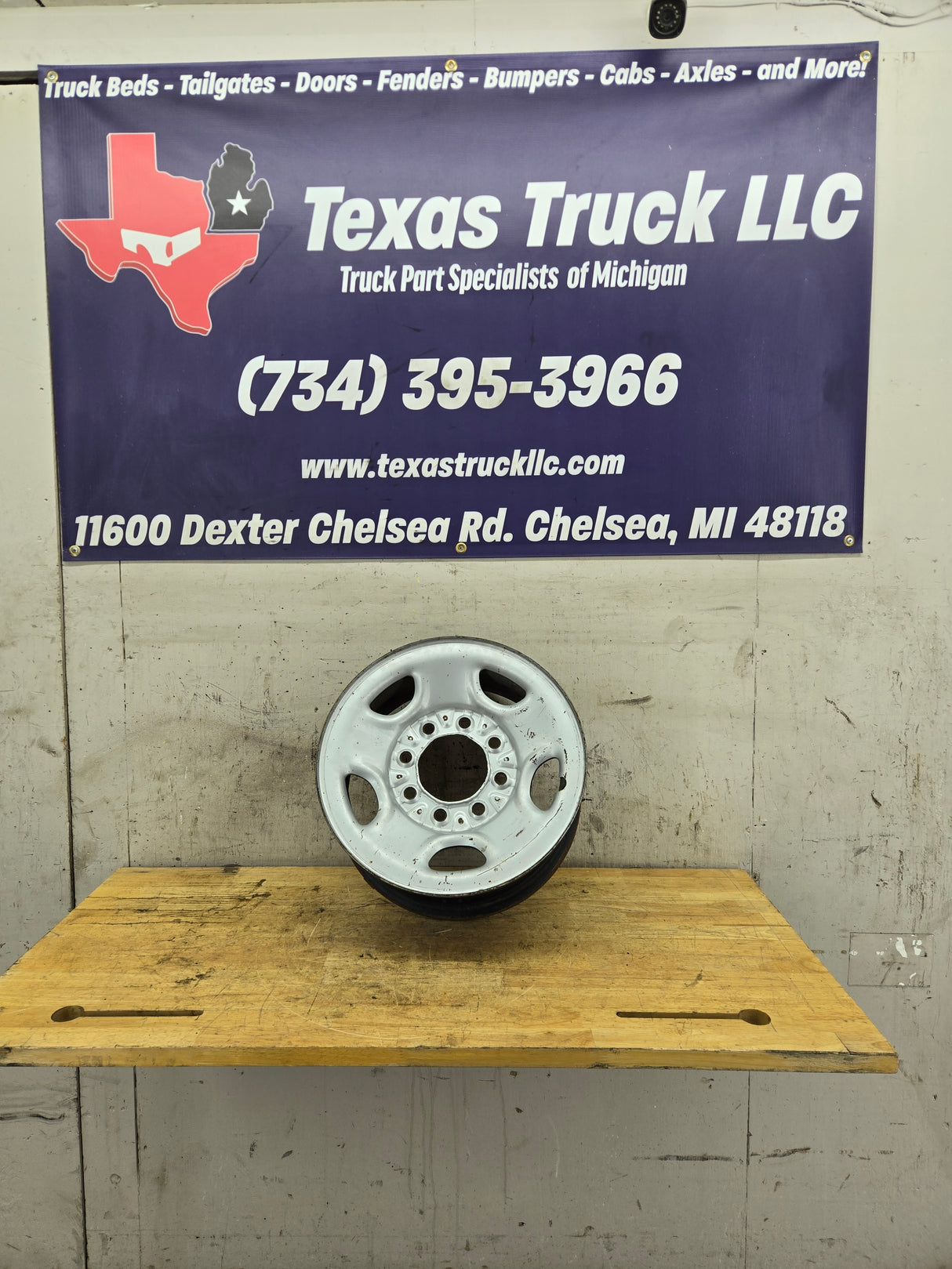 2001-2010 Chevrolet Silverado GMC Sierra Express Van 16" Steel Wheel 2500HD 3500HD