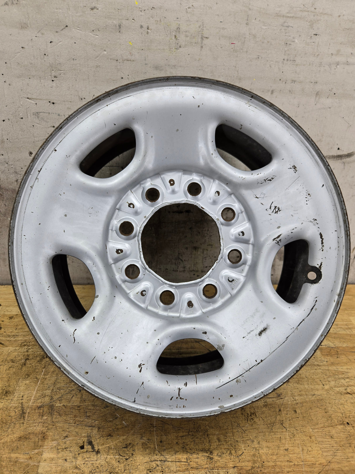 2001-2010 Chevrolet Silverado GMC Sierra Express Van 16" Steel Wheel 2500HD 3500HD