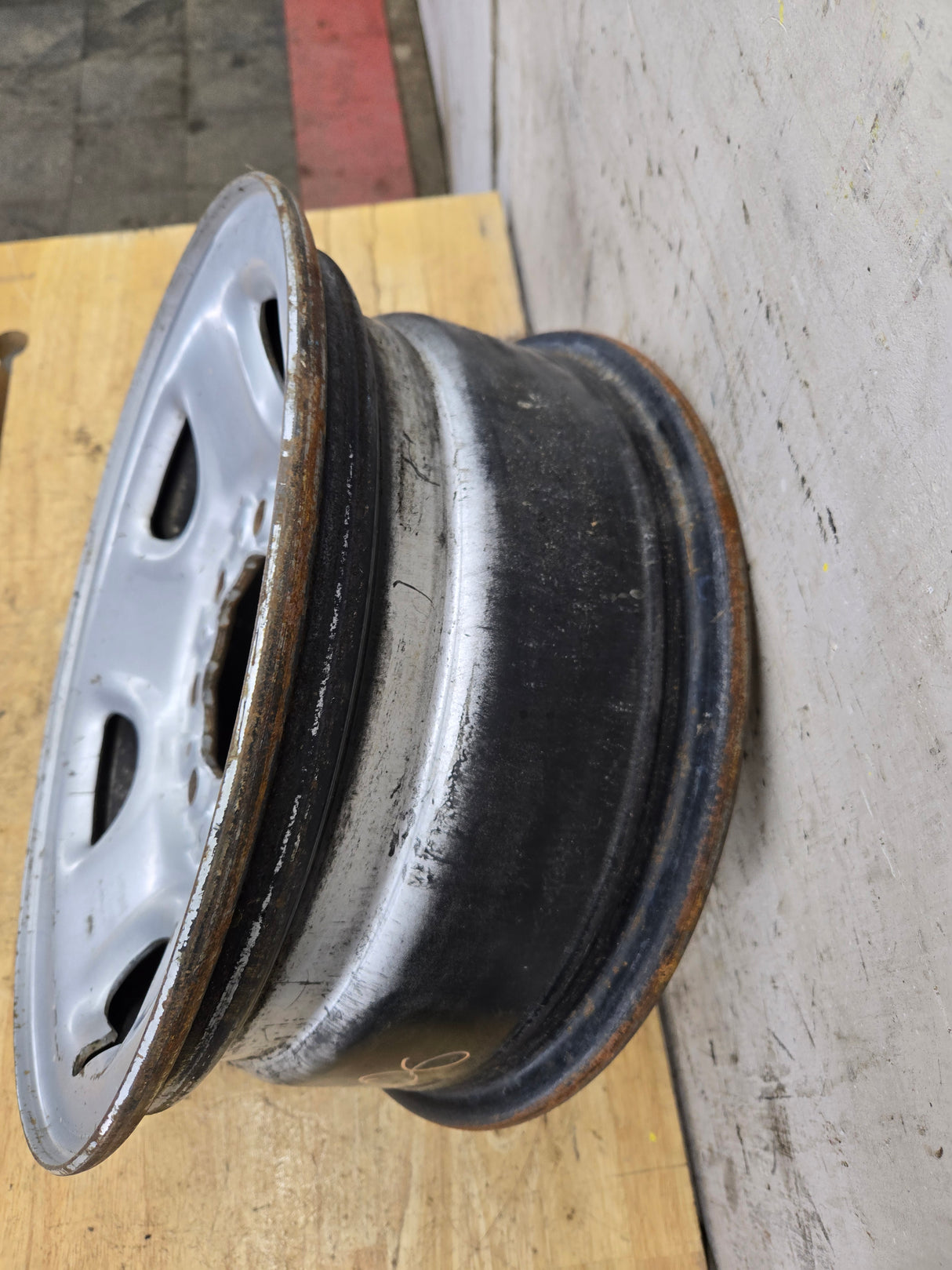 2001-2010 Chevrolet Silverado GMC Sierra Express Van 16" Steel Wheel 2500HD 3500HD