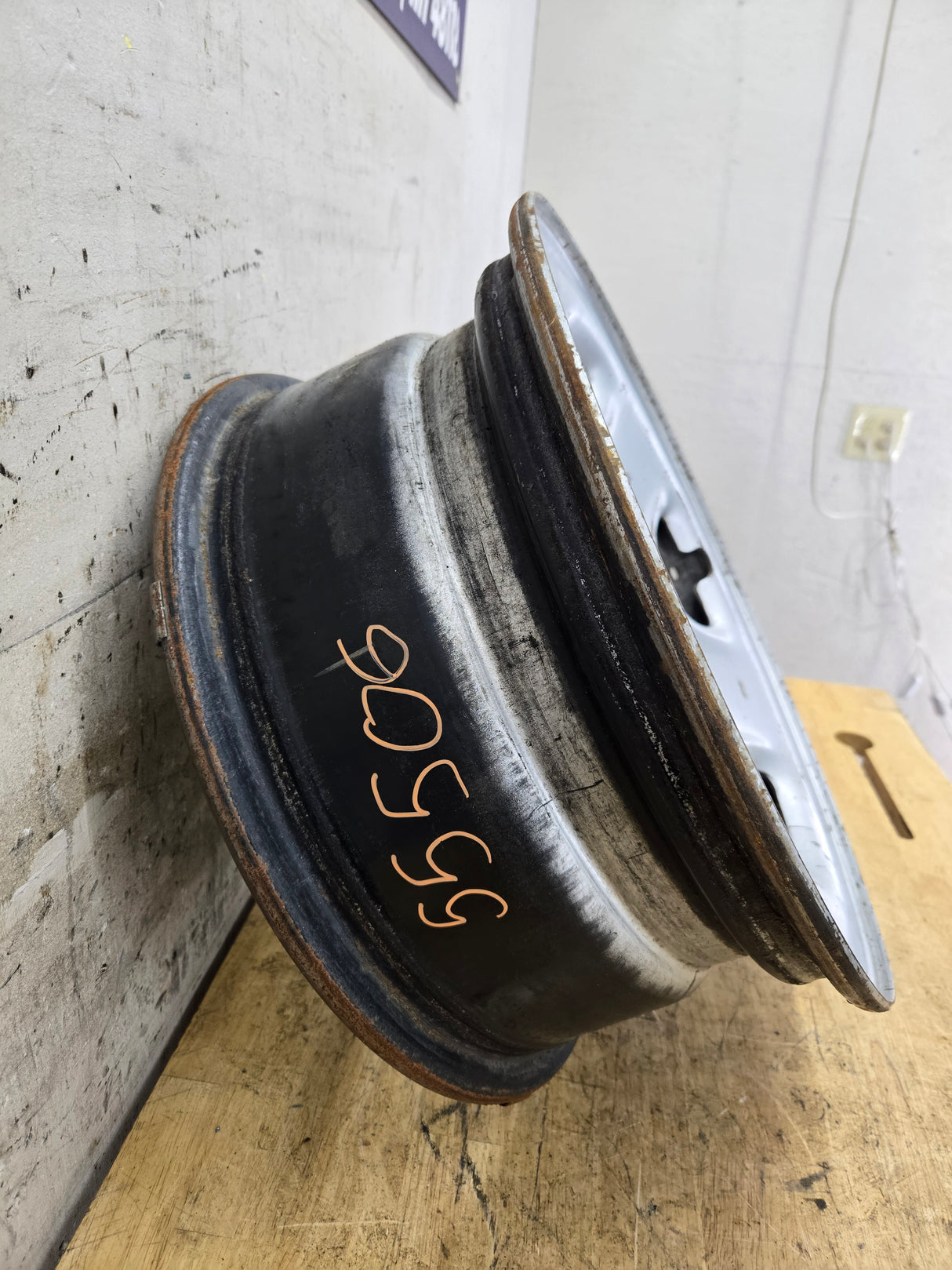 2001-2010 Chevrolet Silverado GMC Sierra Express Van 16" Steel Wheel 2500HD 3500HD