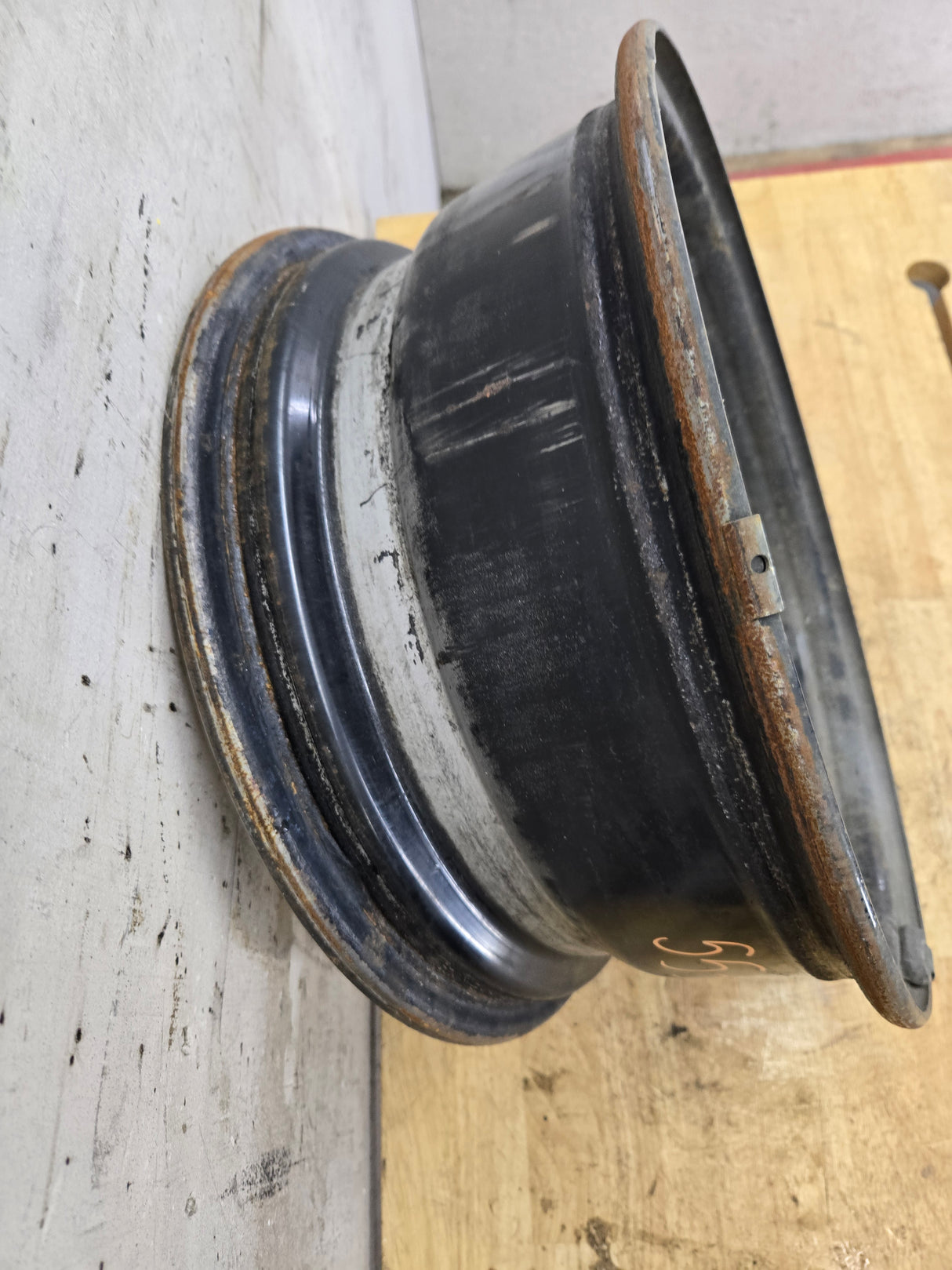 2001-2010 Chevrolet Silverado GMC Sierra Express Van 16" Steel Wheel 2500HD 3500HD