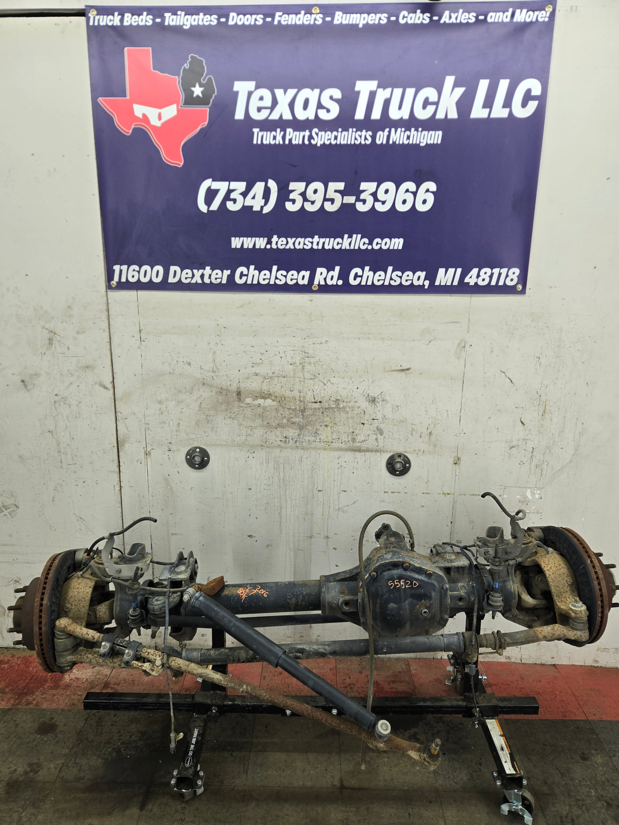 2013-2016 Ford Super Duty F250 F350 FRONT Axle 3.31 Gear Ratio 80k miles