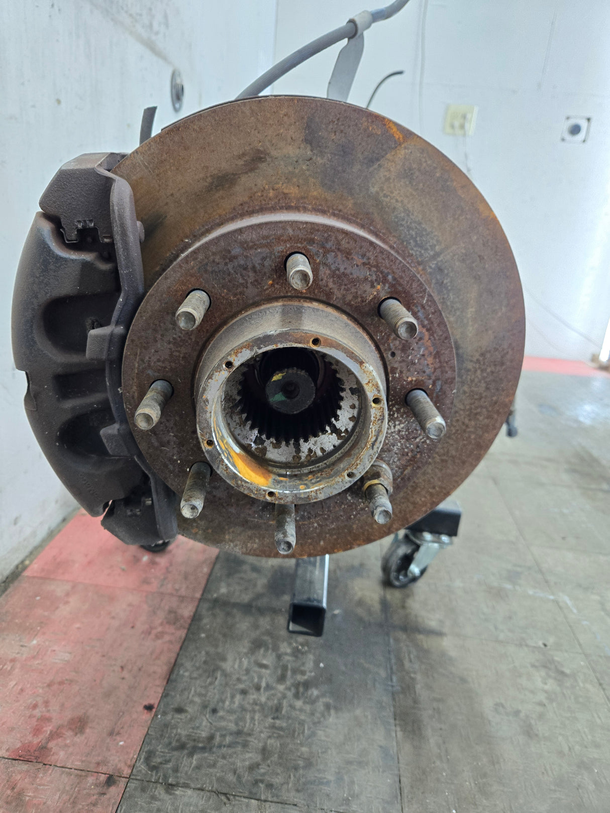 2013-2016 Ford Super Duty F250 F350 FRONT Axle 3.31 Gear Ratio 80k miles