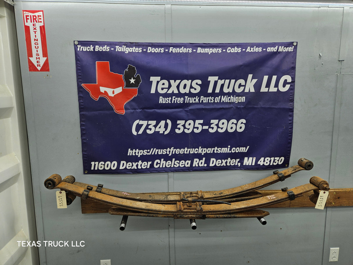 2011-2016 Ford F250 F350 Super Duty Rear Leaf Springs Pair