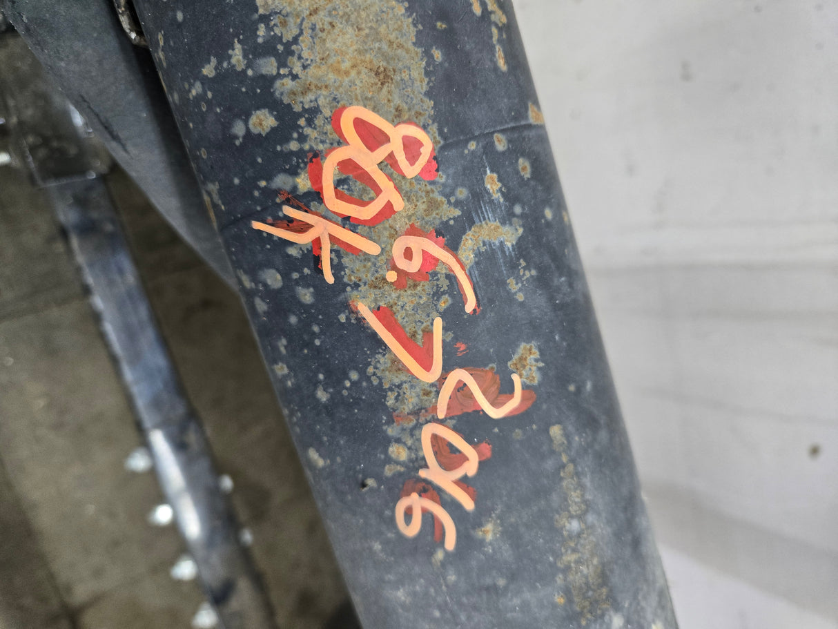 2013-2016 Ford Super Duty F250 F350 FRONT Axle 3.31 Gear Ratio 80k miles