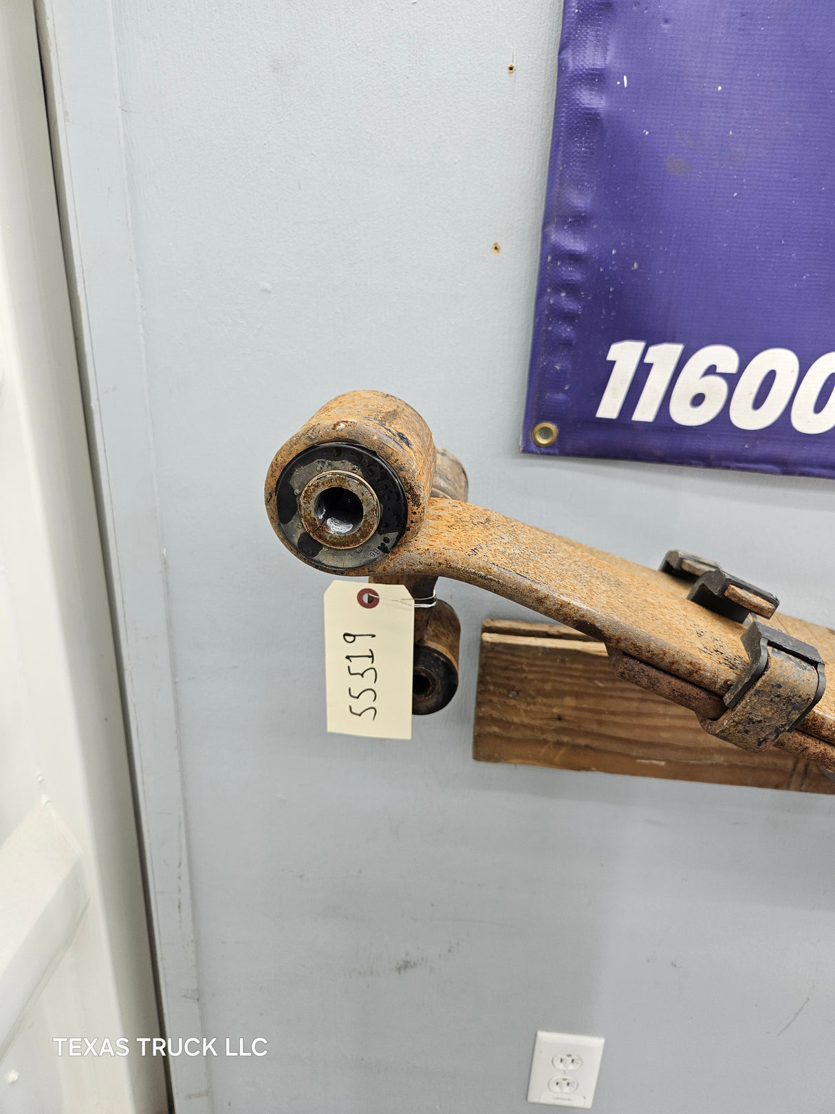 2011-2016 Ford F250 F350 Super Duty Rear Leaf Springs Pair