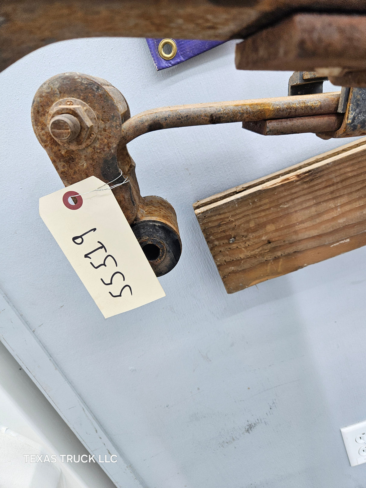 2011-2016 Ford F250 F350 Super Duty Rear Leaf Springs Pair