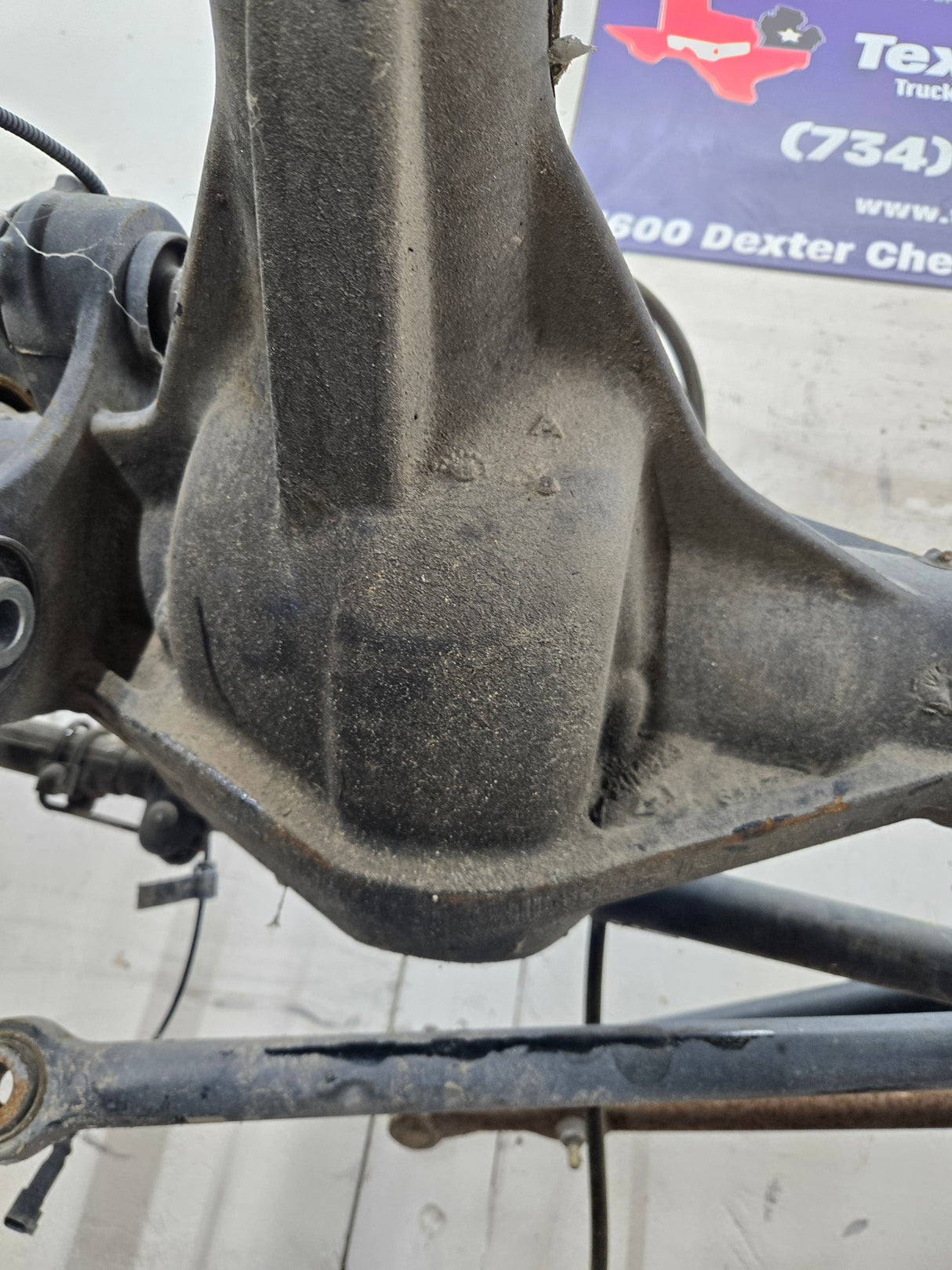 2013-2016 Ford Super Duty F250 F350 FRONT Axle 3.31 Gear Ratio 80k miles