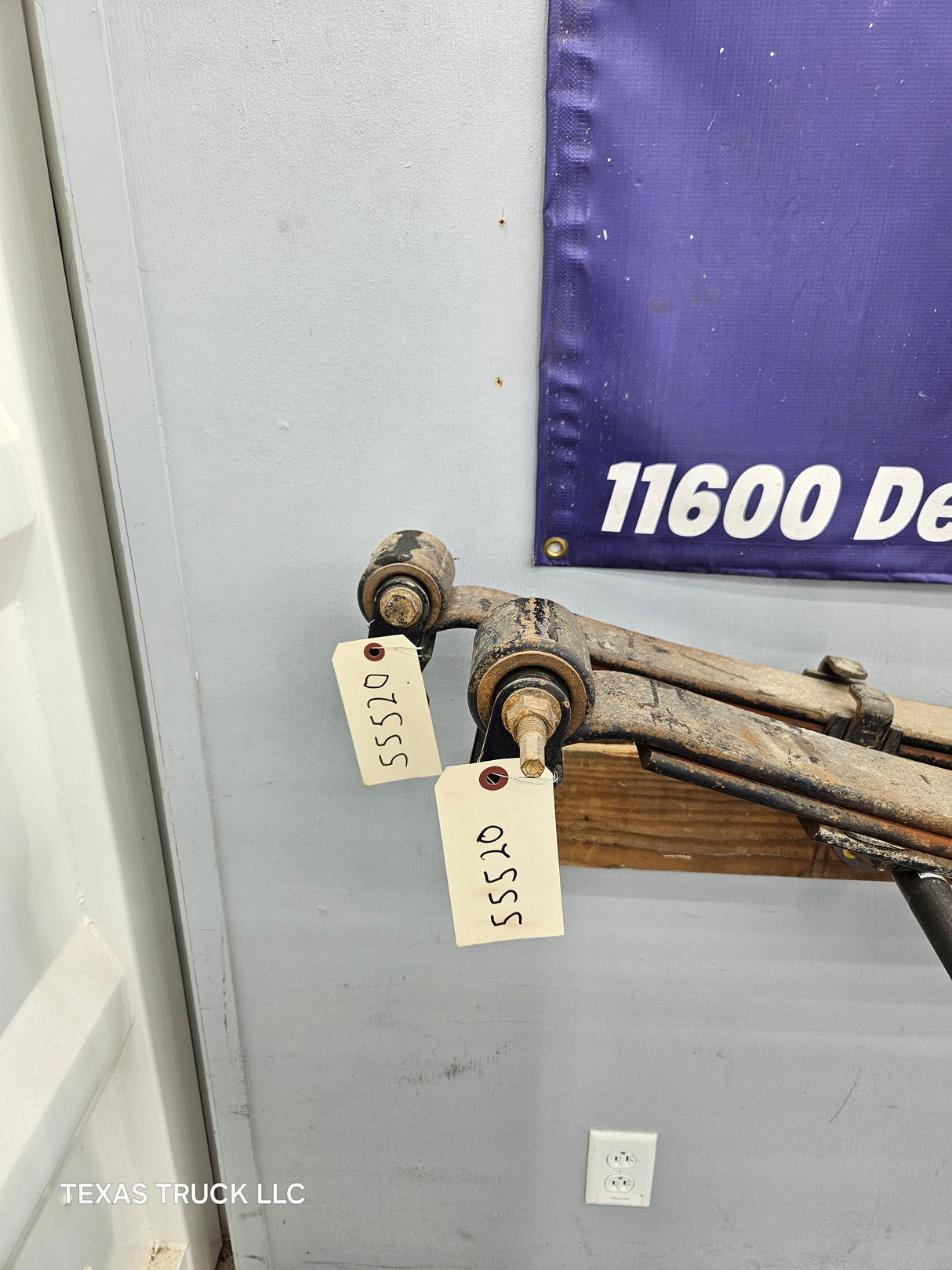 2001-2010 Chevrolet Silverado / GMC Sierra 2500HD 3500HD Rear Leaf Springs - Pair