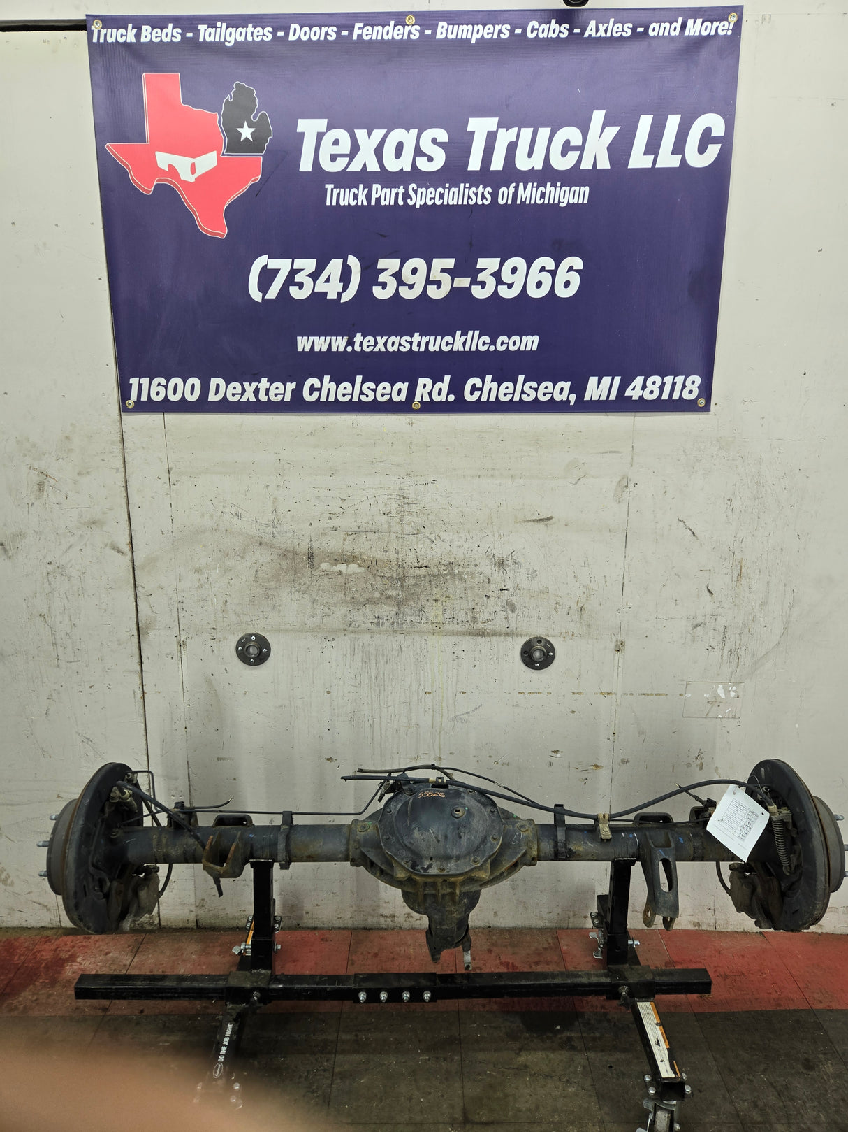 2014-2018 Chevrolet Silverado GMC Sierra 1500 Rear Axle 8.6" ring gear, 10 bolt, 3.23 ratio (opt GU5)