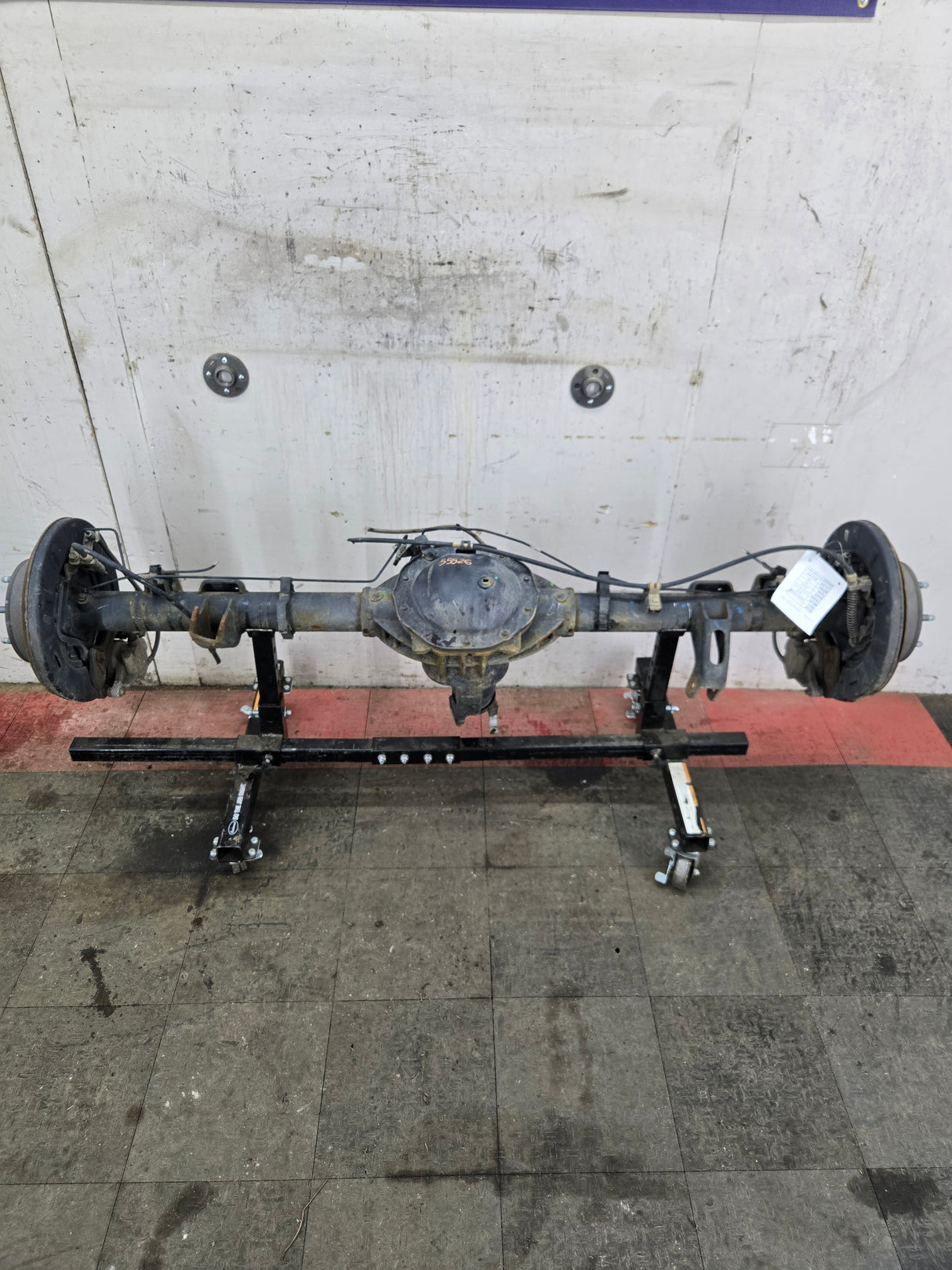 2014-2018 Chevrolet Silverado GMC Sierra 1500 Rear Axle 8.6" ring gear, 10 bolt, 3.23 ratio (opt GU5)