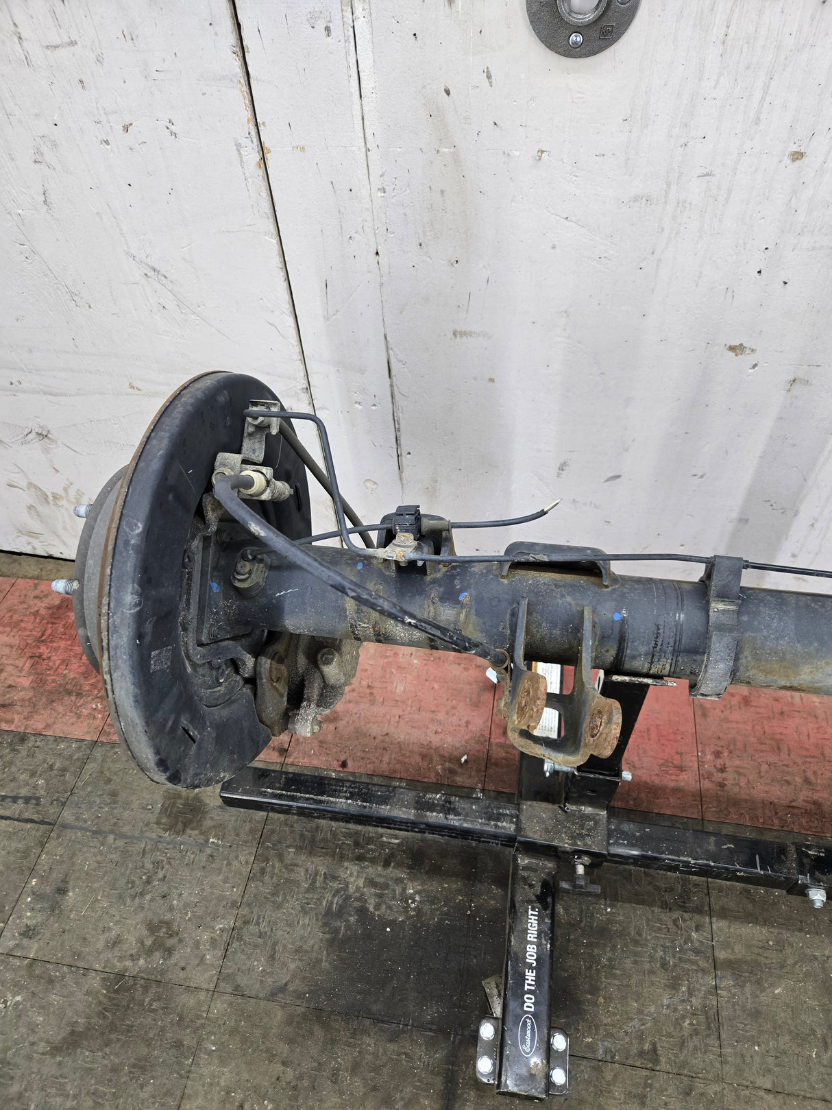 2014-2018 Chevrolet Silverado GMC Sierra 1500 Rear Axle 8.6" ring gear, 10 bolt, 3.23 ratio (opt GU5)