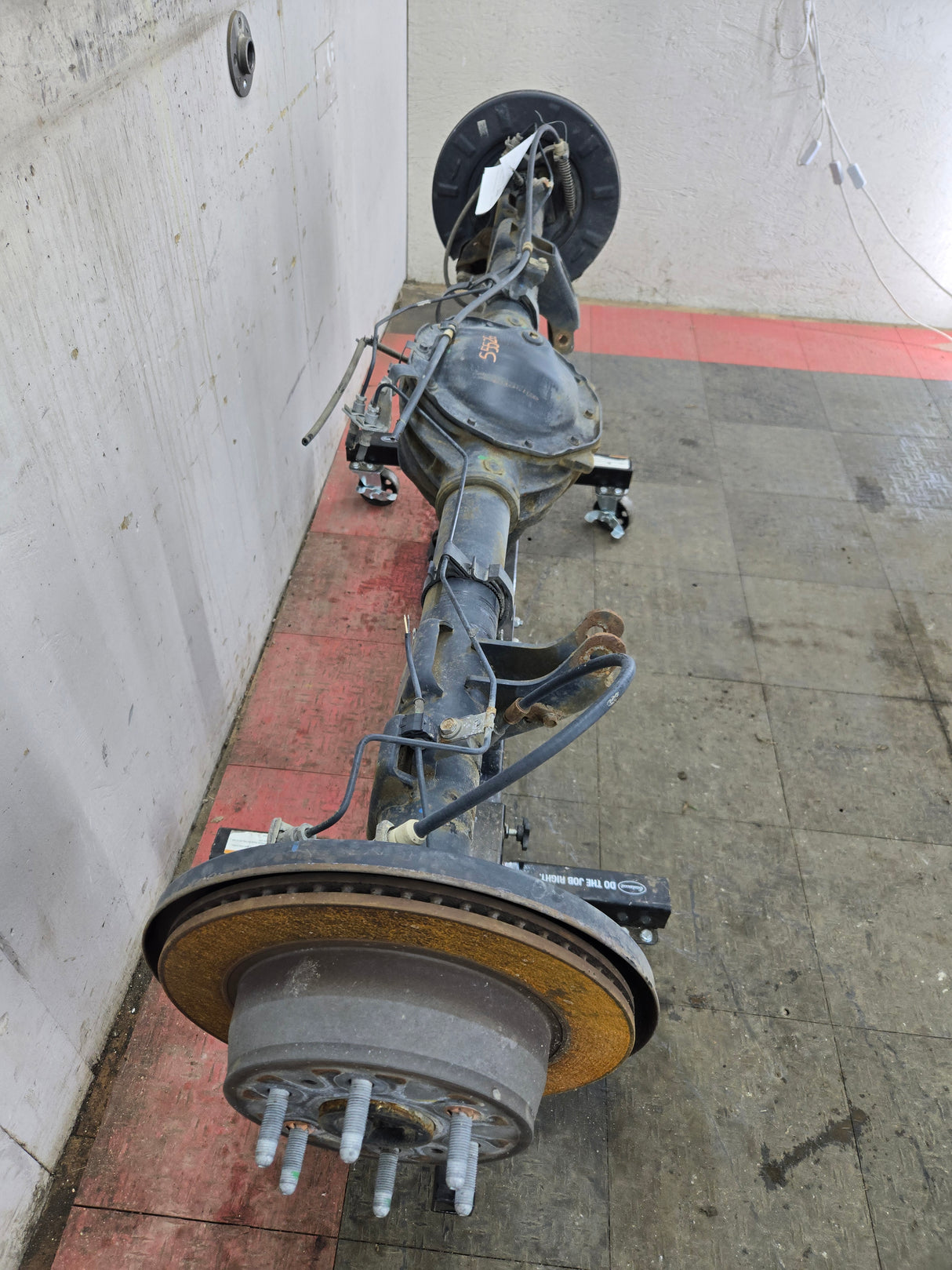 2014-2018 Chevrolet Silverado GMC Sierra 1500 Rear Axle 8.6" ring gear, 10 bolt, 3.23 ratio (opt GU5)