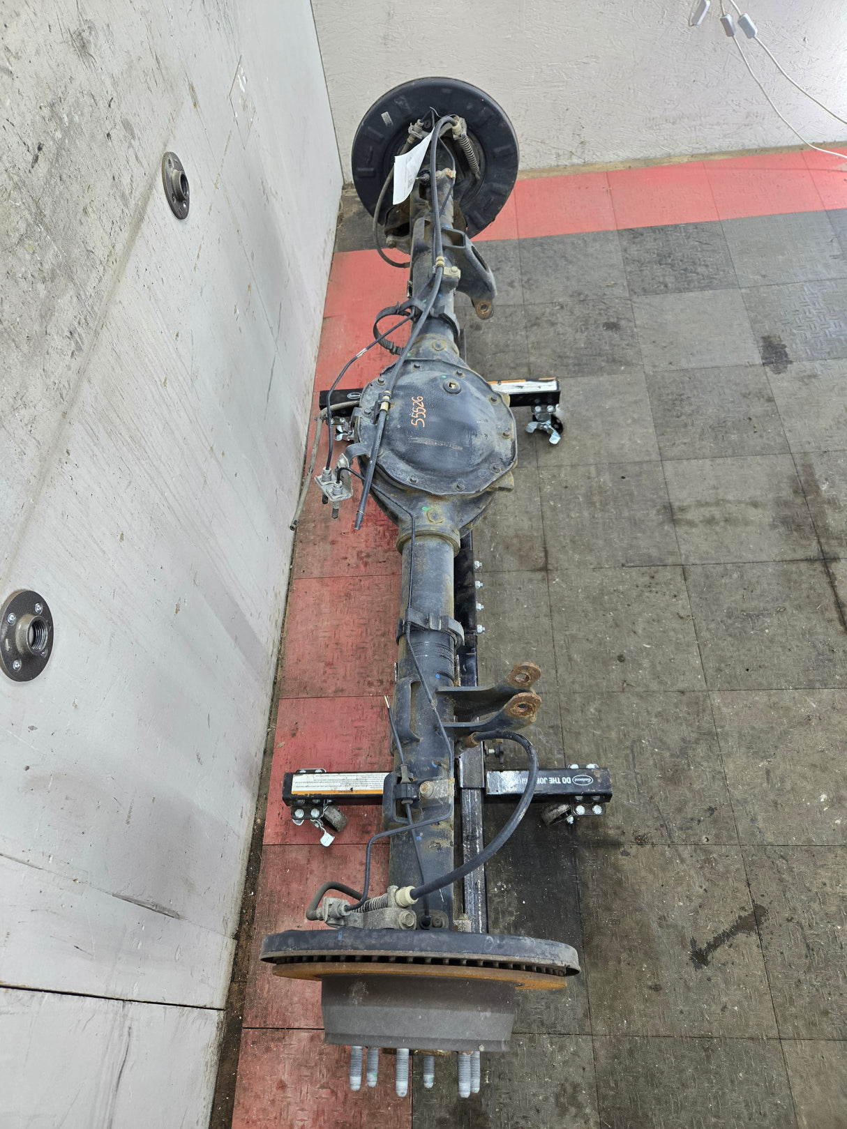 2014-2018 Chevrolet Silverado GMC Sierra 1500 Rear Axle 8.6" ring gear, 10 bolt, 3.23 ratio (opt GU5)