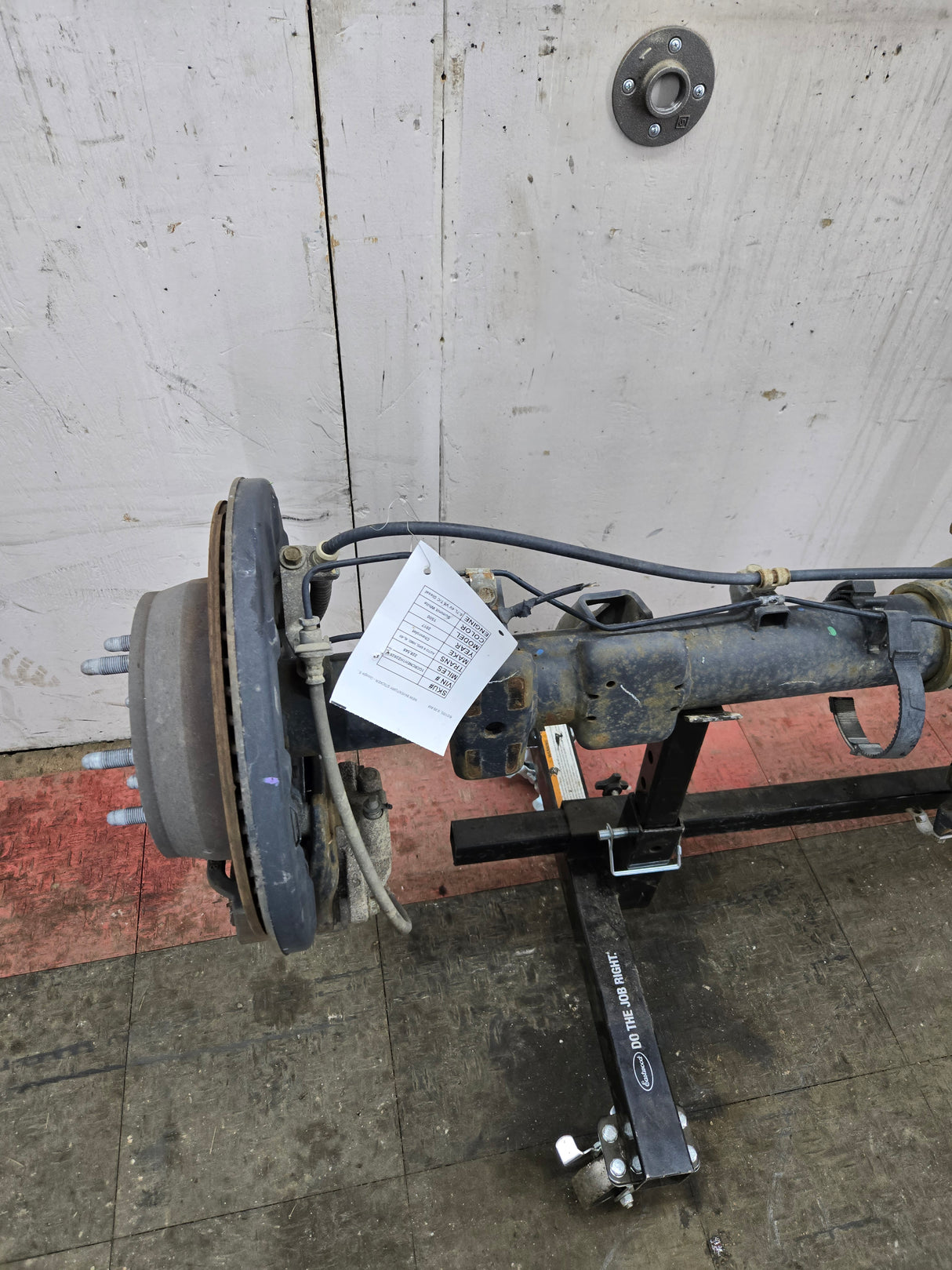 2014-2018 Chevrolet Silverado GMC Sierra 1500 Rear Axle 8.6" ring gear, 10 bolt, 3.23 ratio (opt GU5)