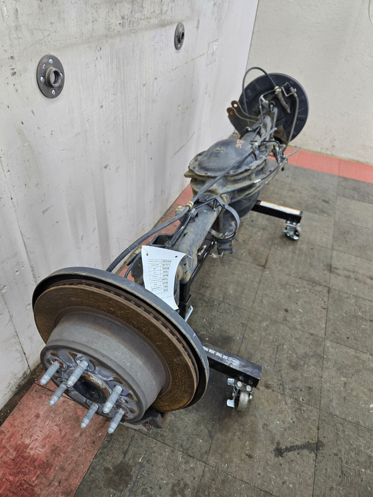 2014-2018 Chevrolet Silverado GMC Sierra 1500 Rear Axle 8.6" ring gear, 10 bolt, 3.23 ratio (opt GU5)