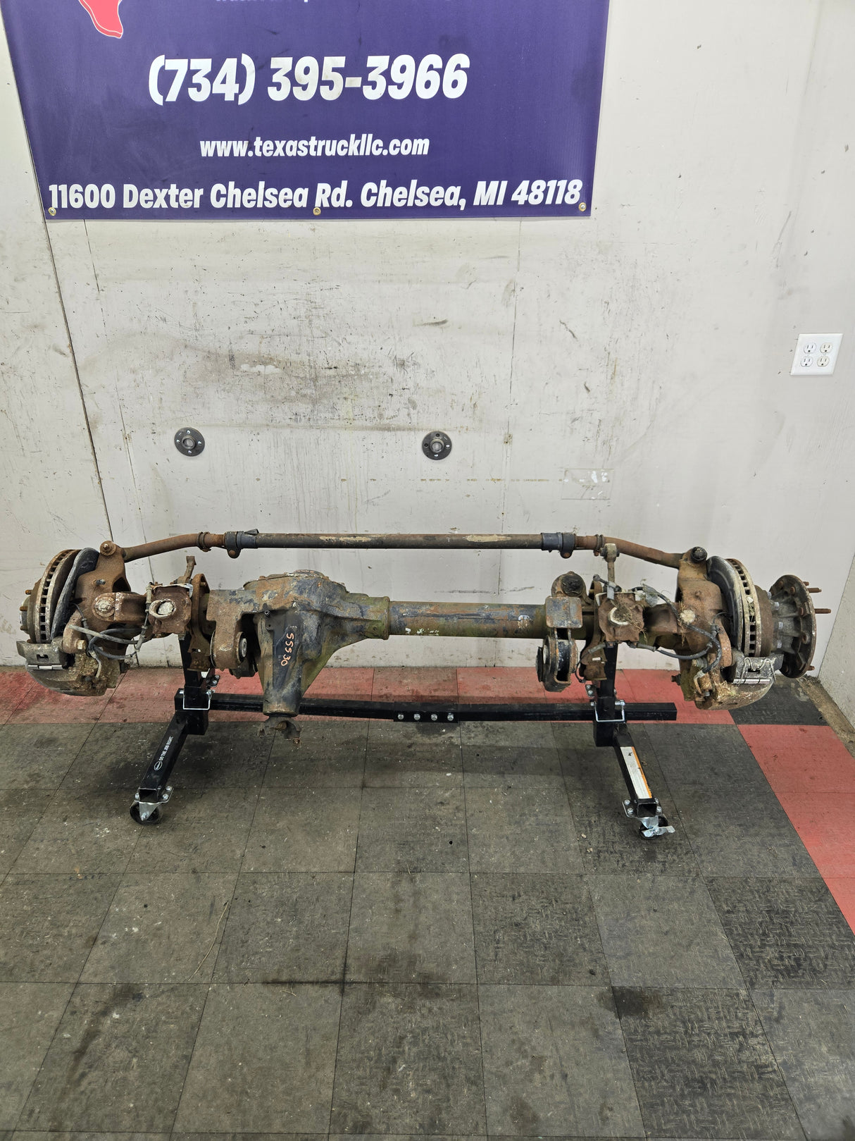 2005-2016 Ford F450 F550 Super Duty Front Axle 4.30 Gear Ratio DRW 10 Lug