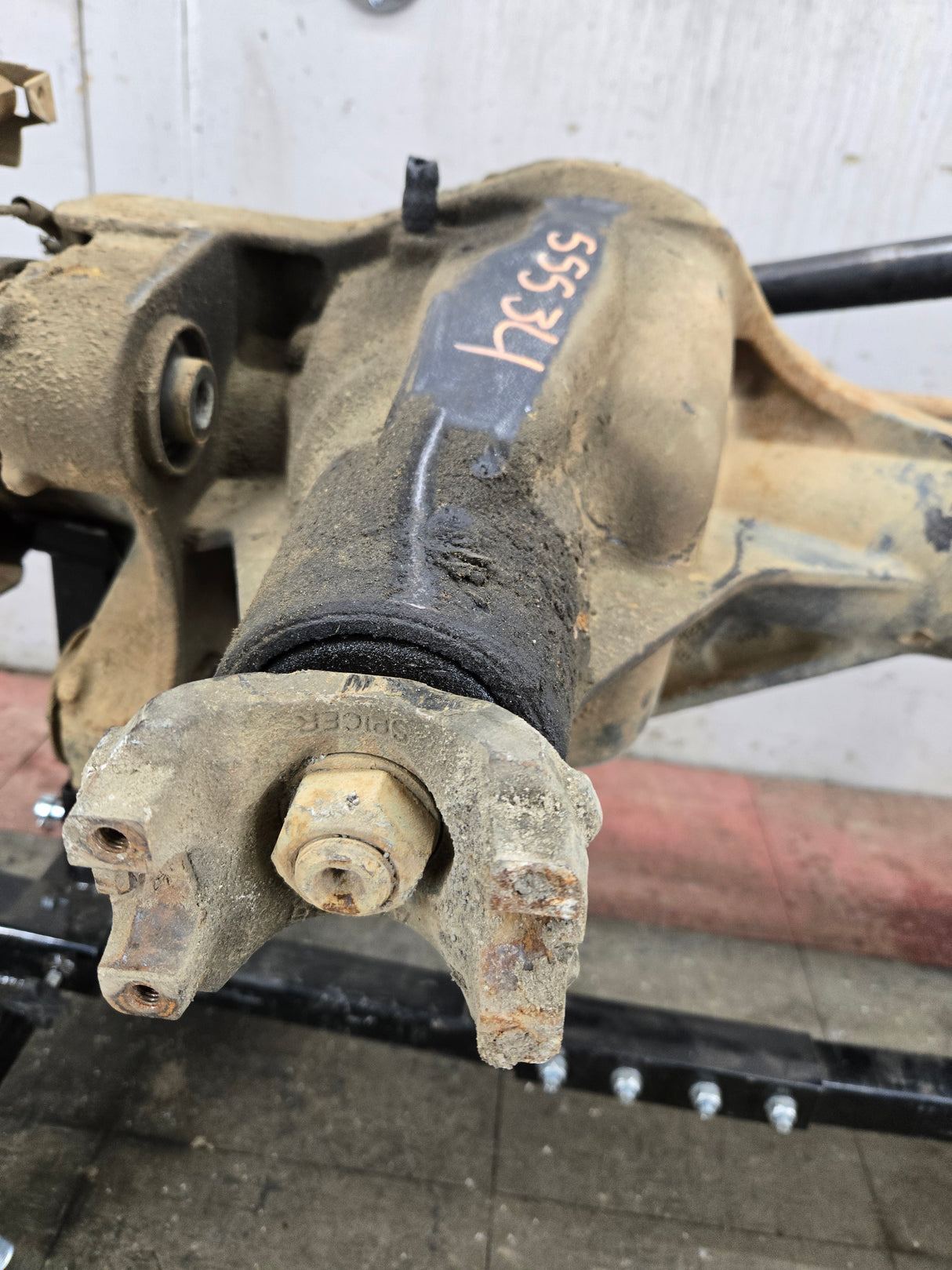 2005-2010 Ford Super Duty F250 F350 FRONT Axle 3.73 SRW 256k Miles