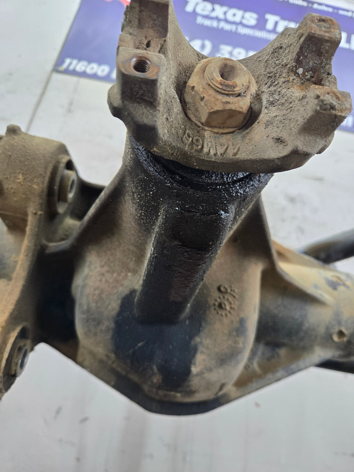 2005-2010 Ford Super Duty F250 F350 FRONT Axle 3.73 SRW 256k Miles