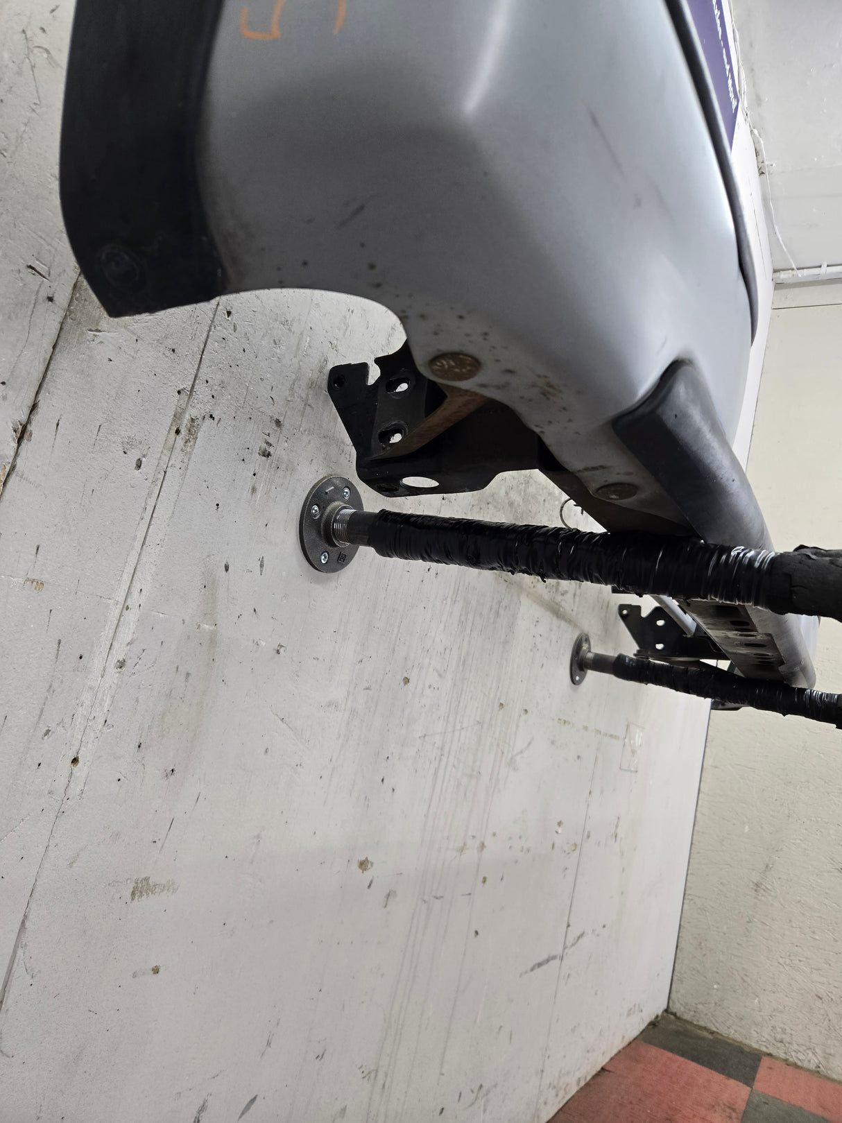 1999-2007 Chevrolet Silverado / GMC Sierra 2500 3500 HD Rear Bumper Painted