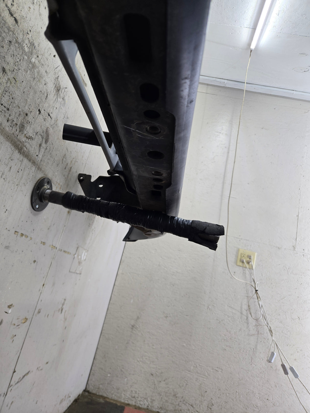 1999-2007 Chevrolet Silverado / GMC Sierra 2500 3500 HD Rear Bumper Painted