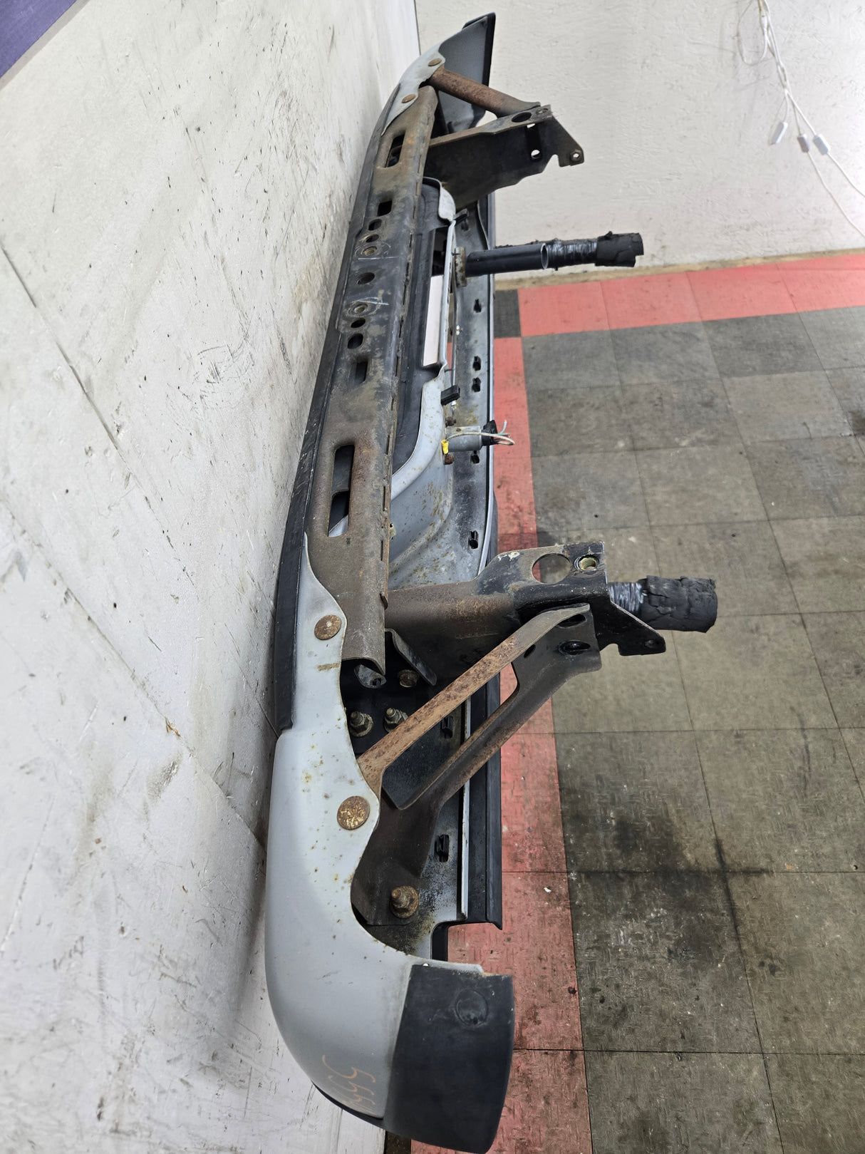 1999-2007 Chevrolet Silverado / GMC Sierra 2500 3500 HD Rear Bumper Painted