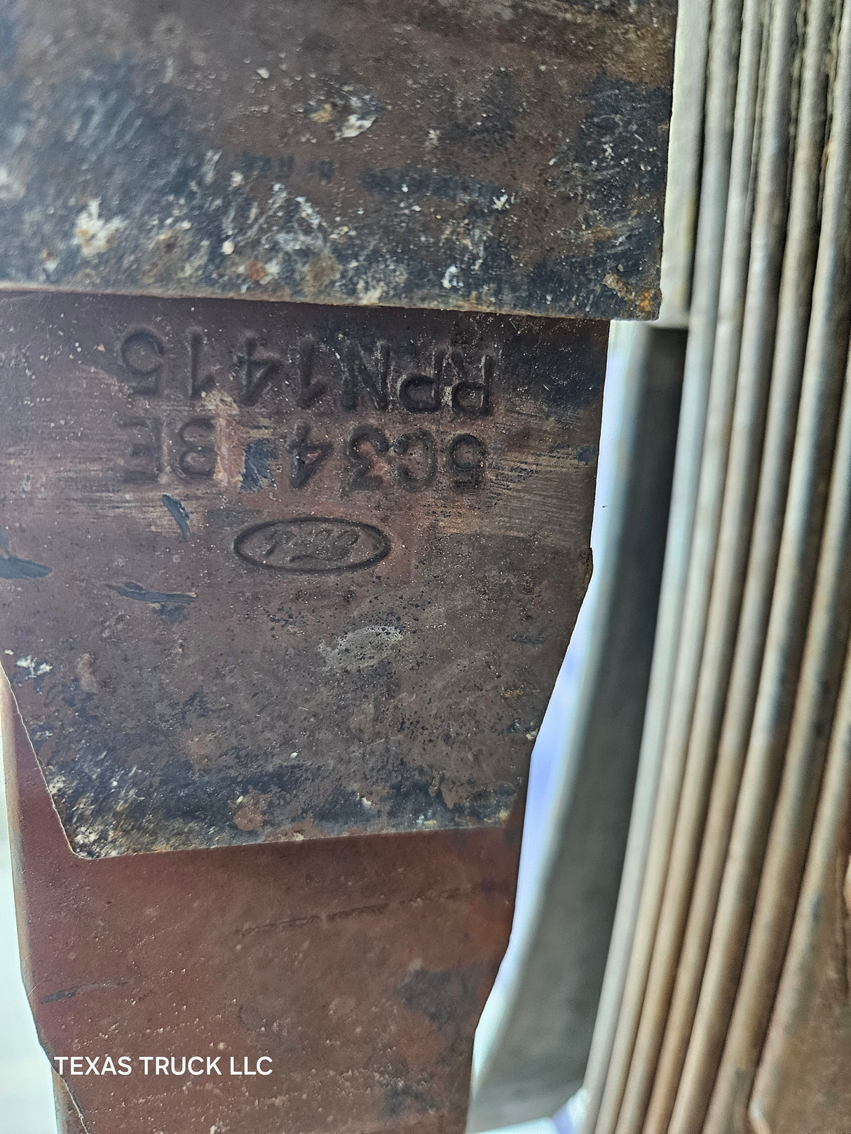 1999-2016 Ford F450 F550 Super Duty Rear Leaf Springs - Pair