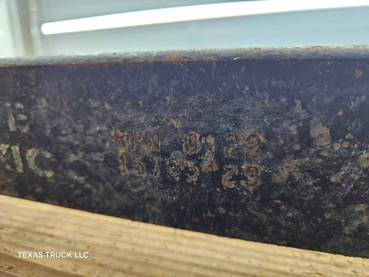 1999-2006 Chevrolet Silverado / GMC Sierra 1500 Rear Leaf Spring - (1)