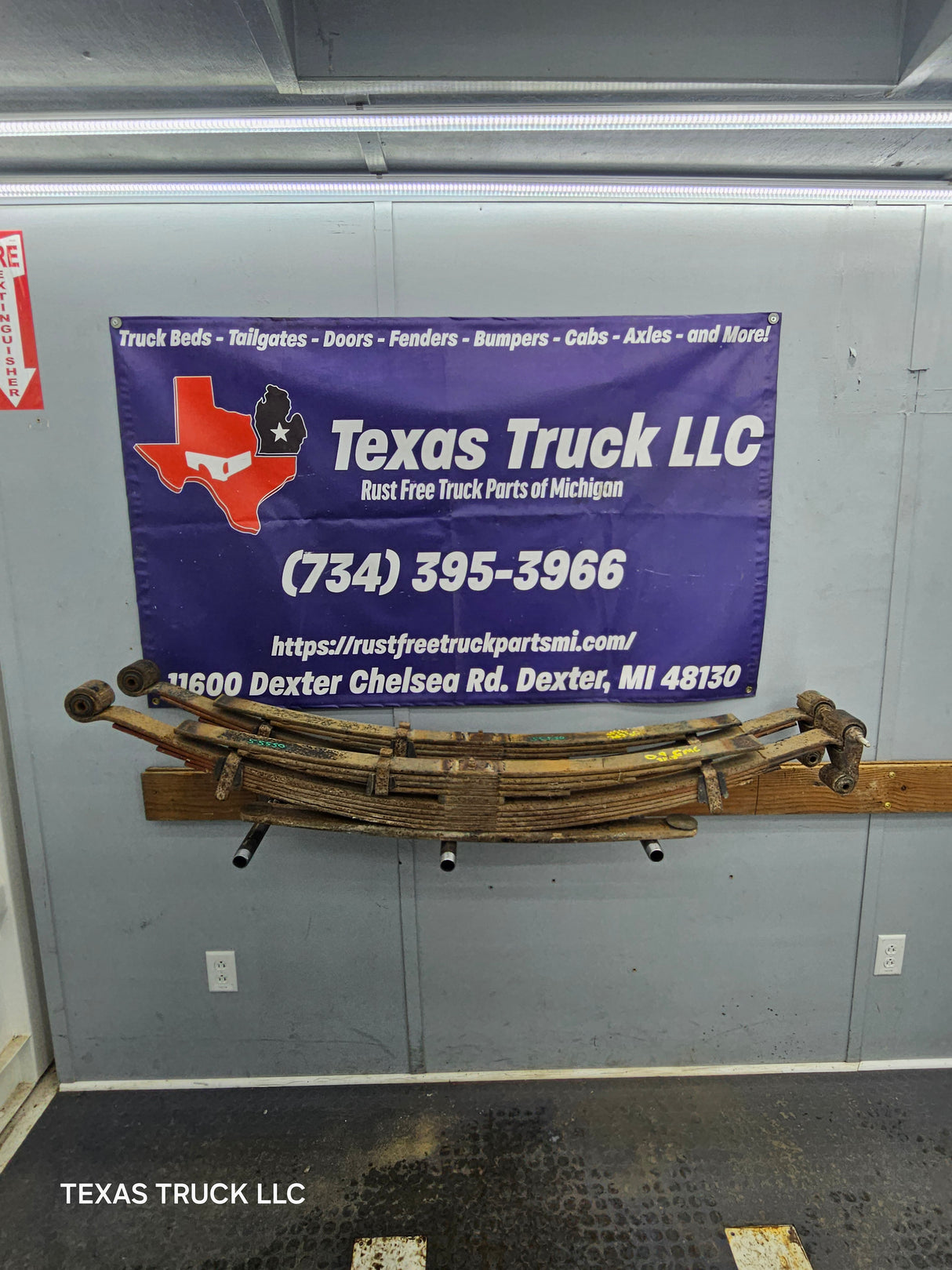 2001-2010 Chevrolet Silverado / GMC Sierra 3500 CAB CHASSIS Rear Leaf Springs - Pair 15068186