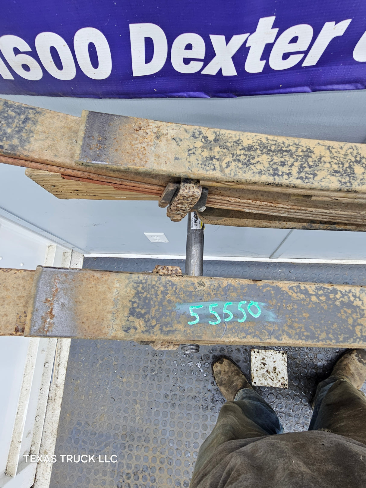 2001-2010 Chevrolet Silverado / GMC Sierra 3500 CAB CHASSIS Rear Leaf Springs - Pair 15068186